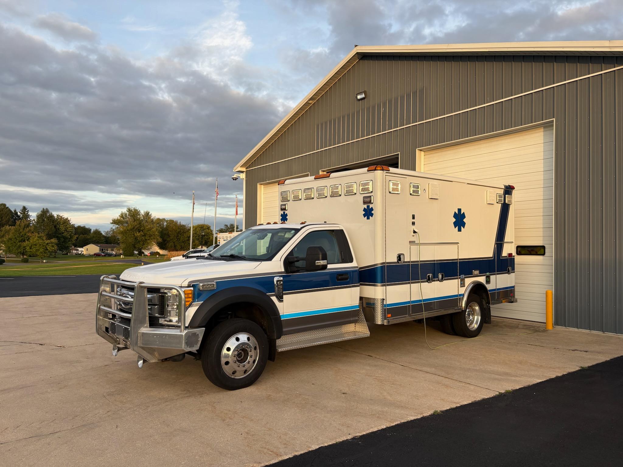 2017 Horton Ford 4x4 Type I Ambulance - image 1