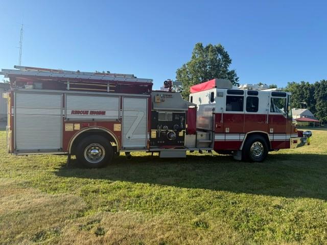 2001 Pierce Quantum Pumper - image 4