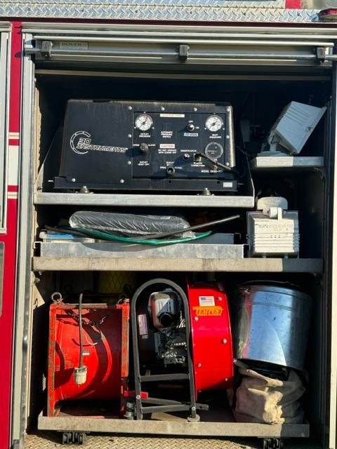 2001 Pierce Quantum Pumper - image 16