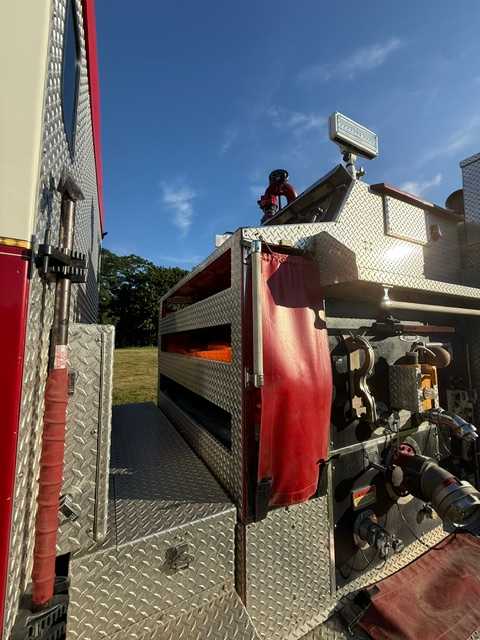 2001 Pierce Quantum Pumper — photo 8