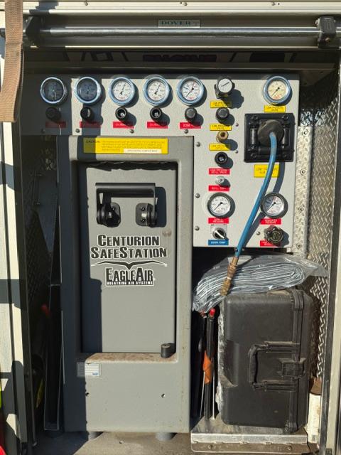 2001 Pierce Quantum Pumper - image 15