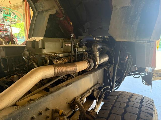 2001 Pierce Quantum Pumper - image 24