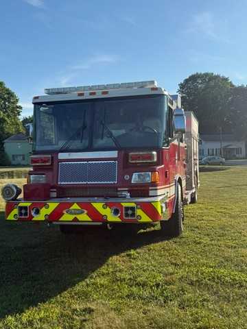 2001 Pierce Quantum Pumper — photo 3