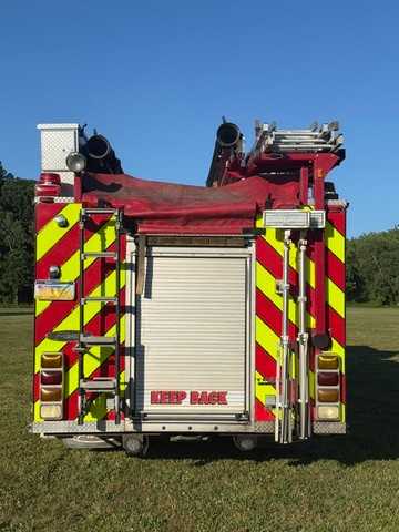 2001 Pierce Quantum Pumper — photo 6