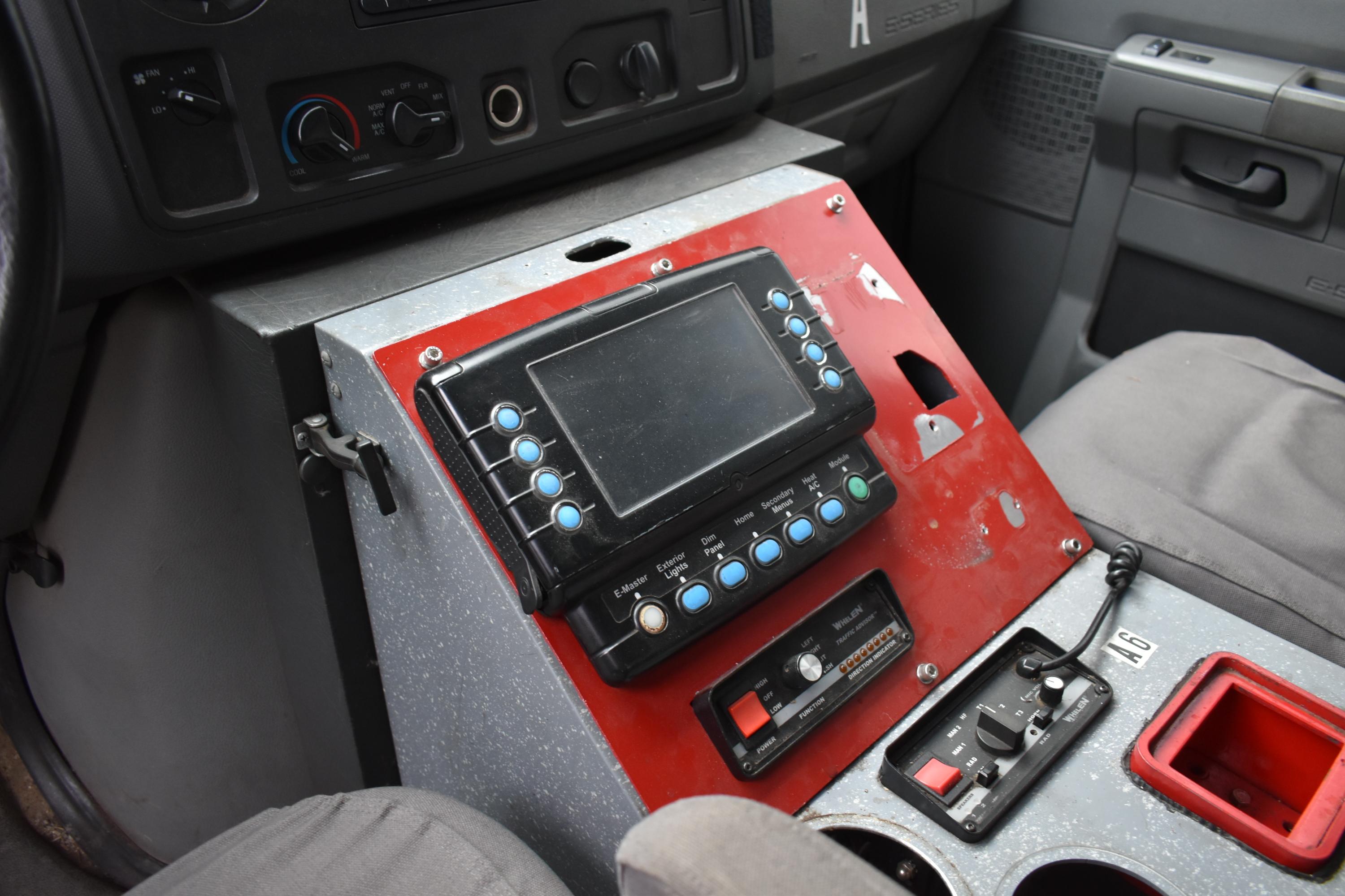 2012 Ford E450 Marque Type III - image 8