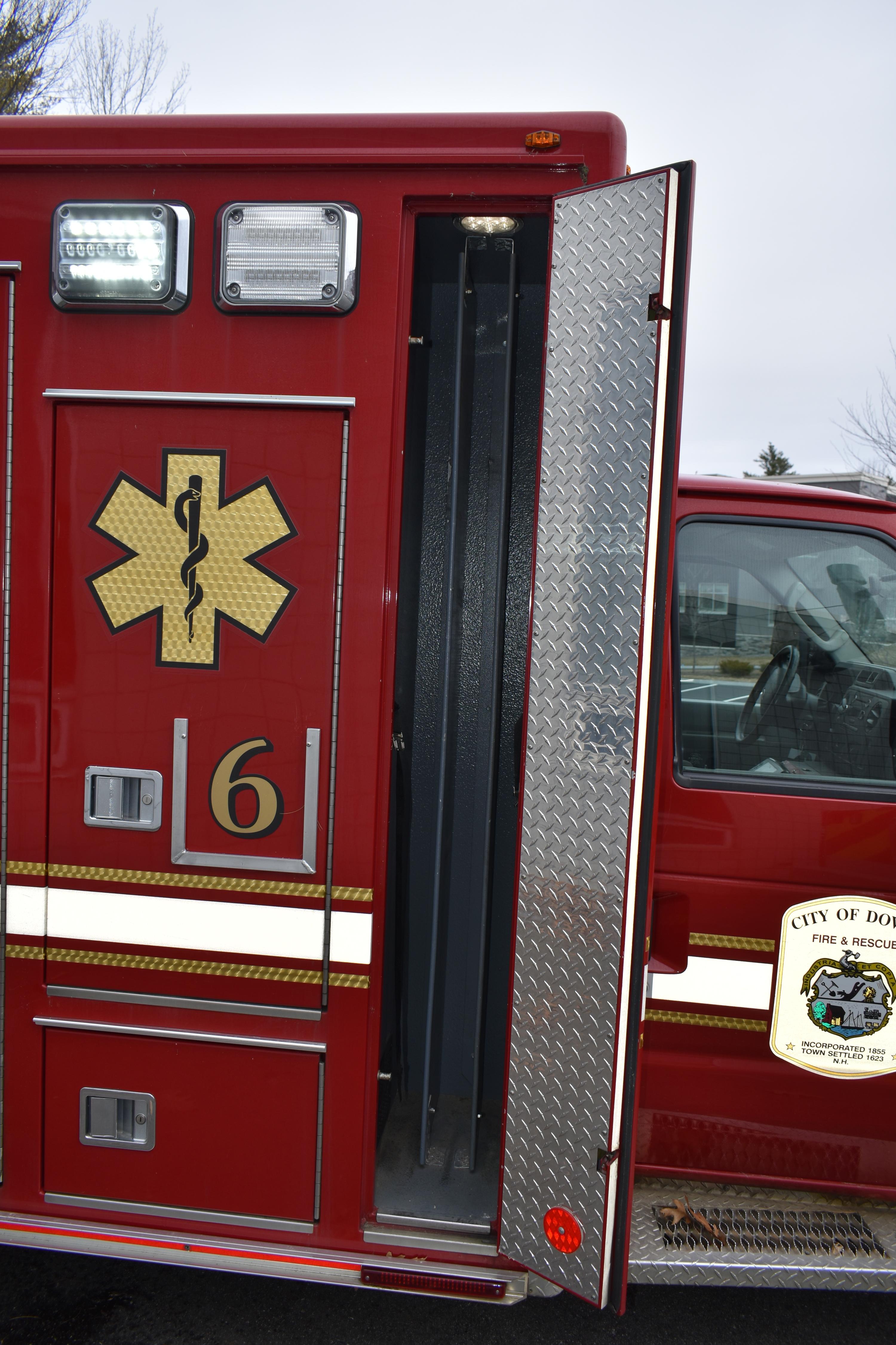 2012 Ford E450 Marque Type III - image 11