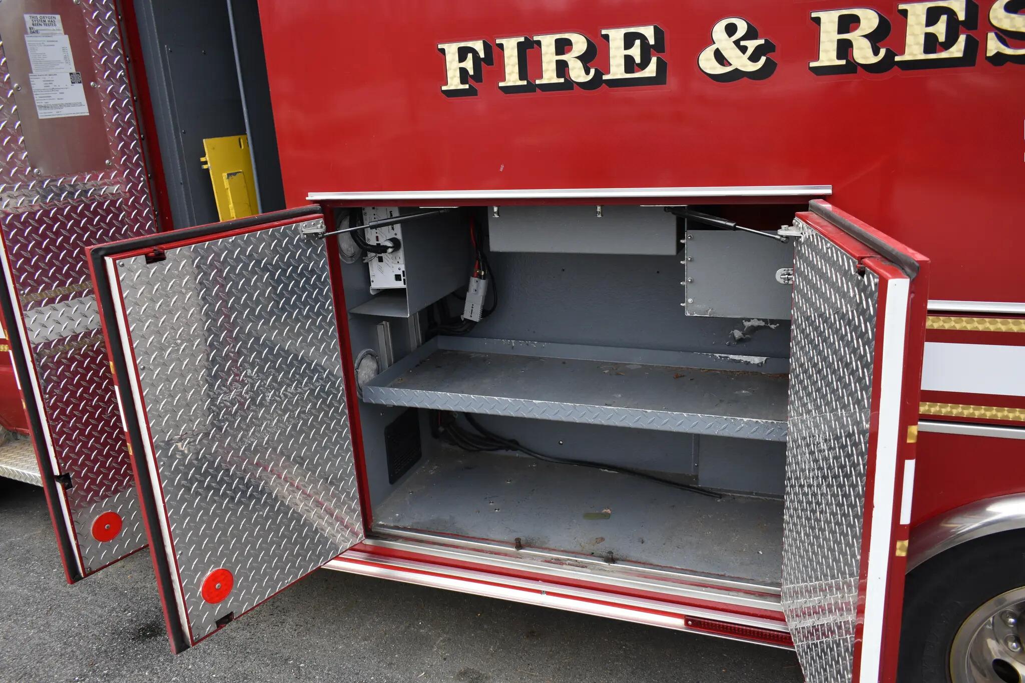 2012 Ford E450 Marque Type III - image 4