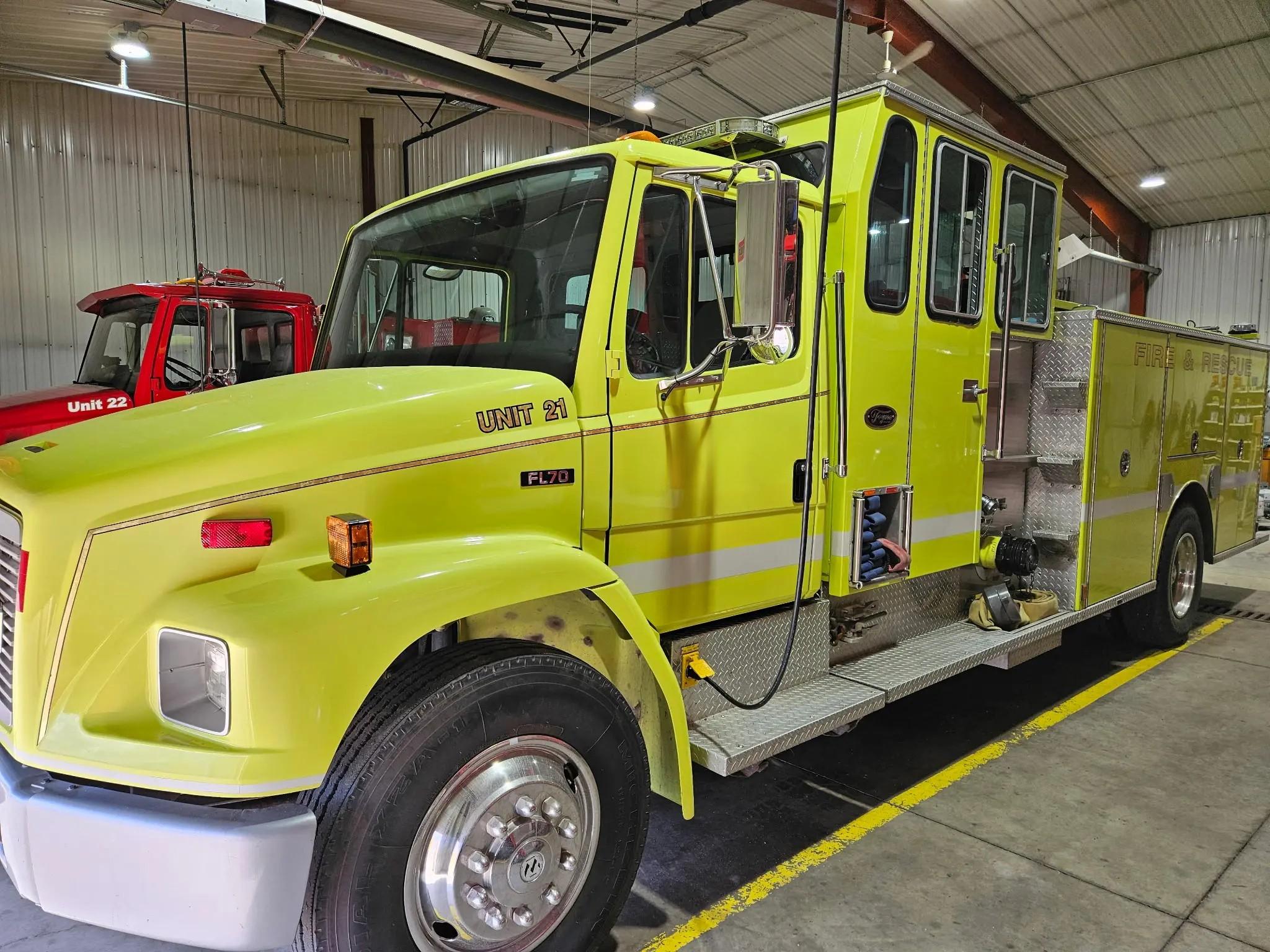 1994 Toyne Freightliner Pumper - image 3