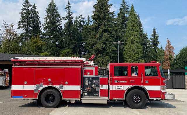 2001 Pierce Saber Pumper — photo 4