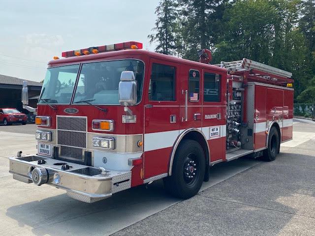 2001 Pierce Saber Pumper - image 3