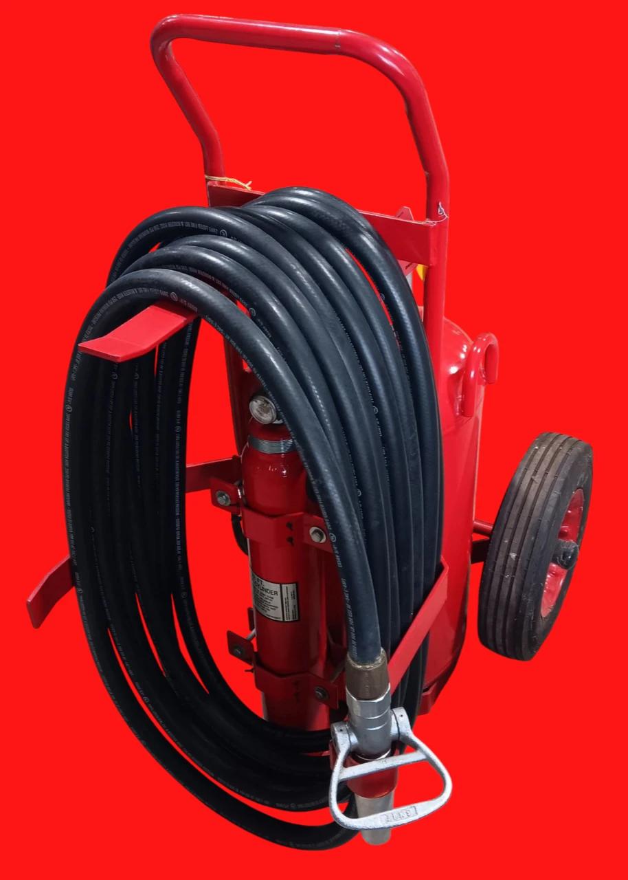 Amerex Model 452, 125lb Purple K Dry Chemical, Direct Pressure, 16in Wheels Fire Extinguisher - image 3
