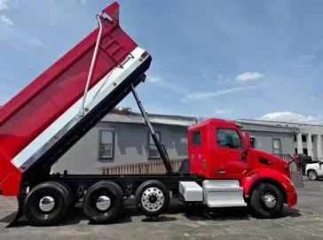 2020 Peterbilt 579 Dump Truck - image 7
