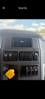 2020 Peterbilt 579 Dump Truck - image 13