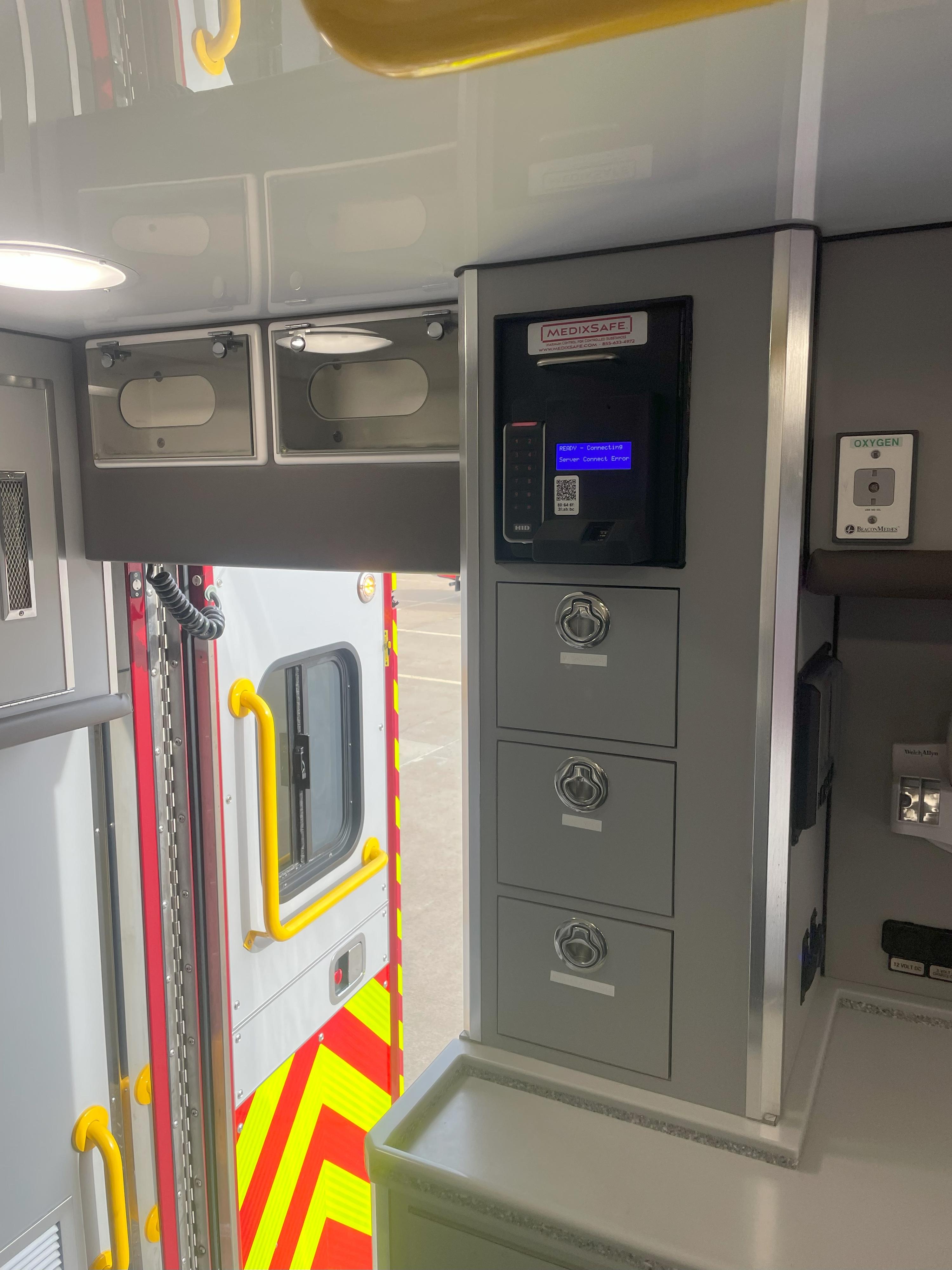 2019 Life Line Ambulance (includes Stryker Powerload) Type I - image 9