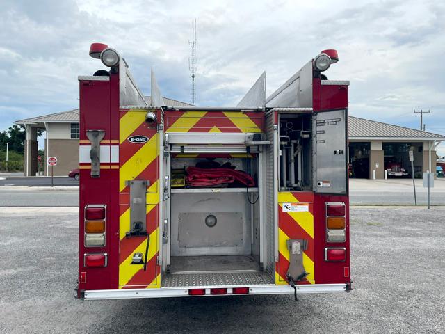 2011 E-One Typhoon Pumper - image 13