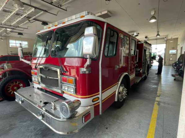 2011 E-One Typhoon Pumper - image 15