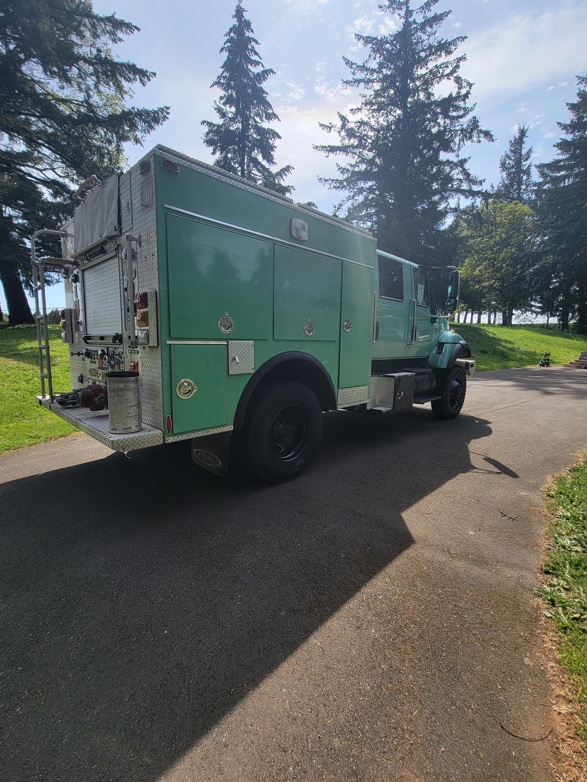 2003 International 7300 uses type 3 wildcard fire engine4x4 - image 5