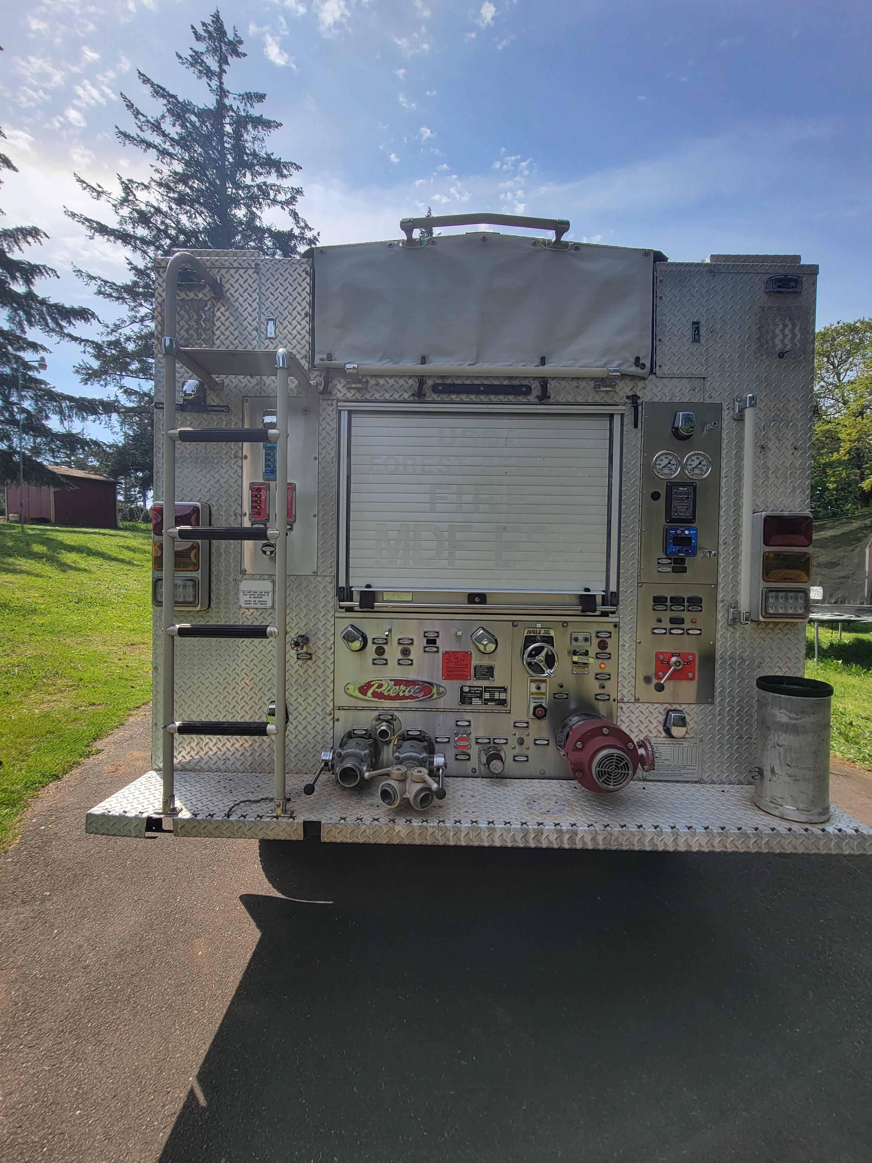 2003 International 7300 uses type 3 wildcard fire engine4x4 - image 8