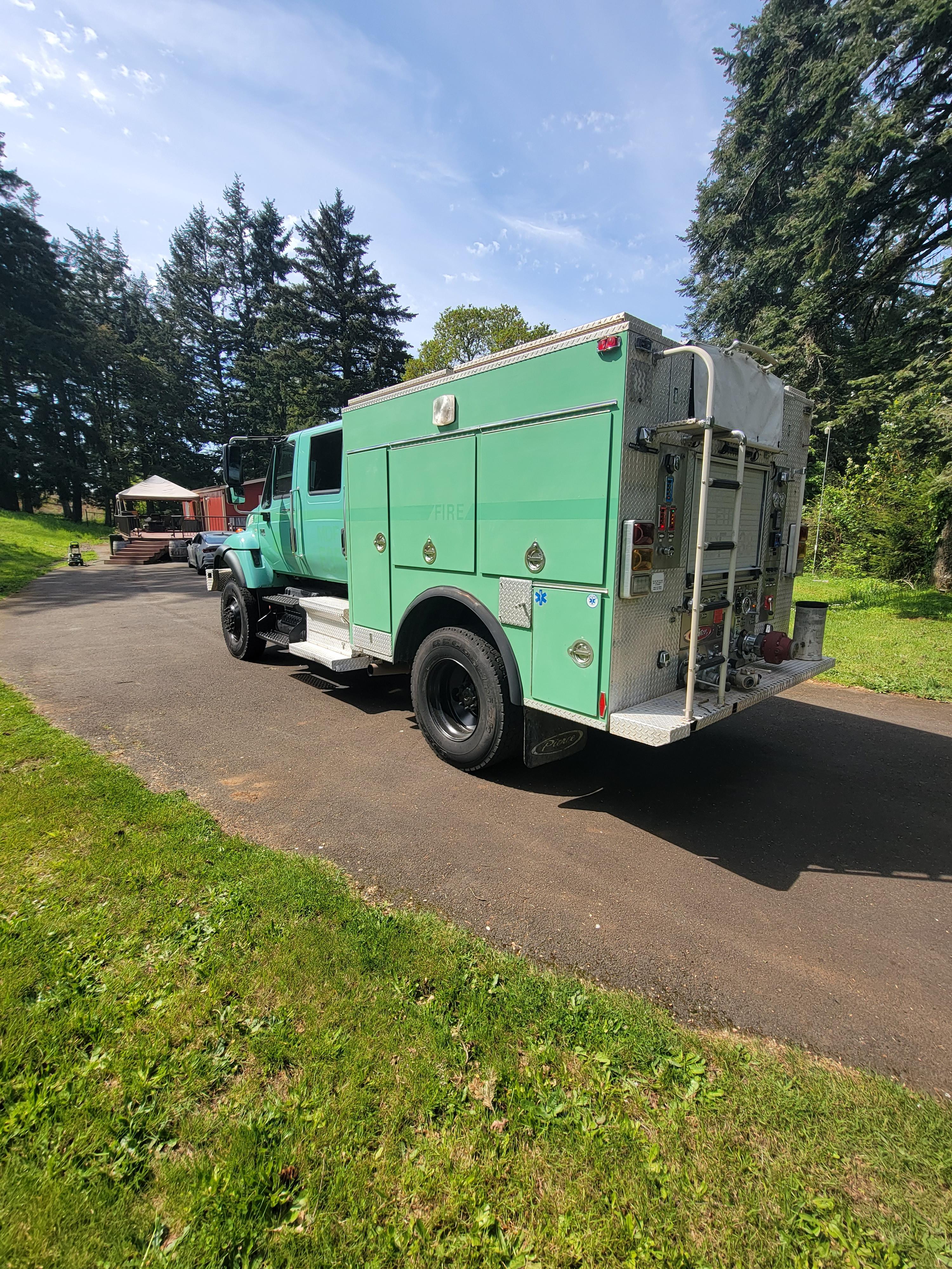 2003 International 7300 uses type 3 wildcard fire engine4x4 - image 9