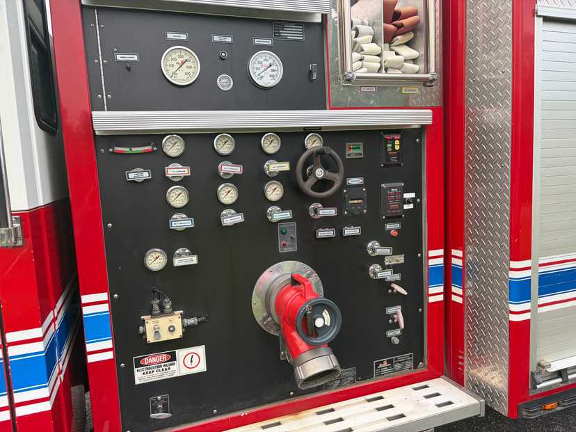 1998 HME Ferrara 75' Aerial — photo 7