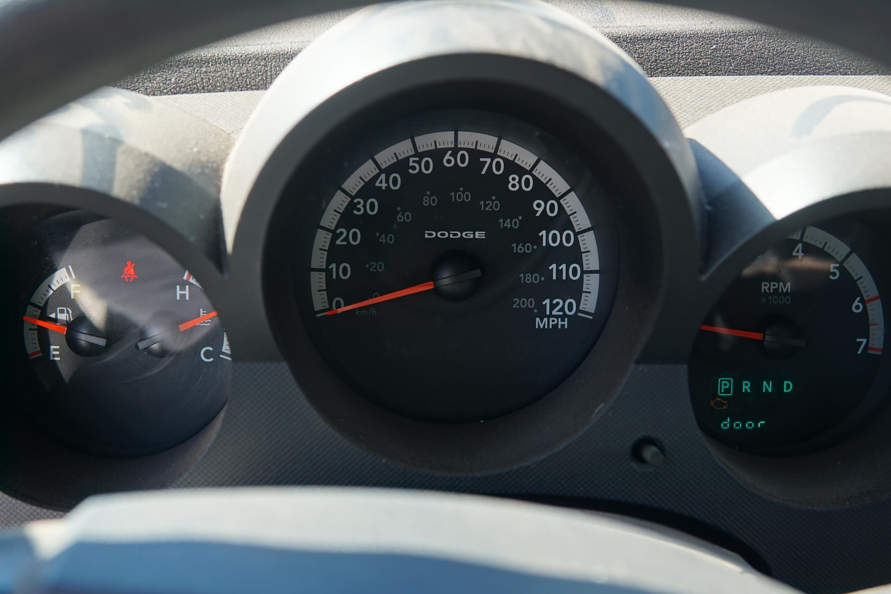 2007 Doge Nitro - image 11