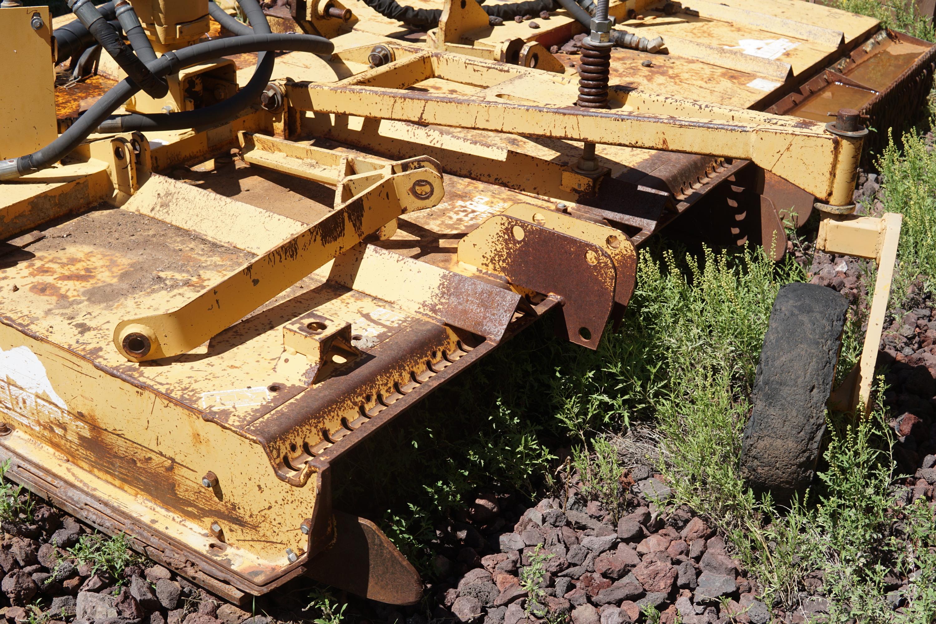 Tiger Mowing Accessories - image 2