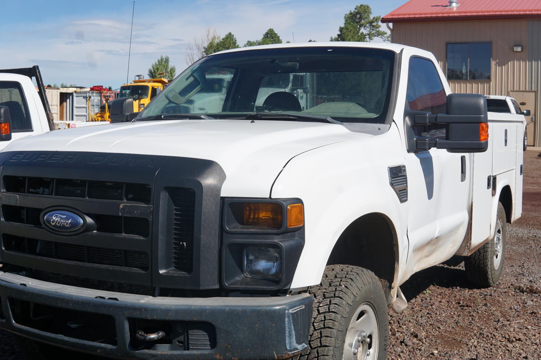 2008 Ford F-250 - image 2