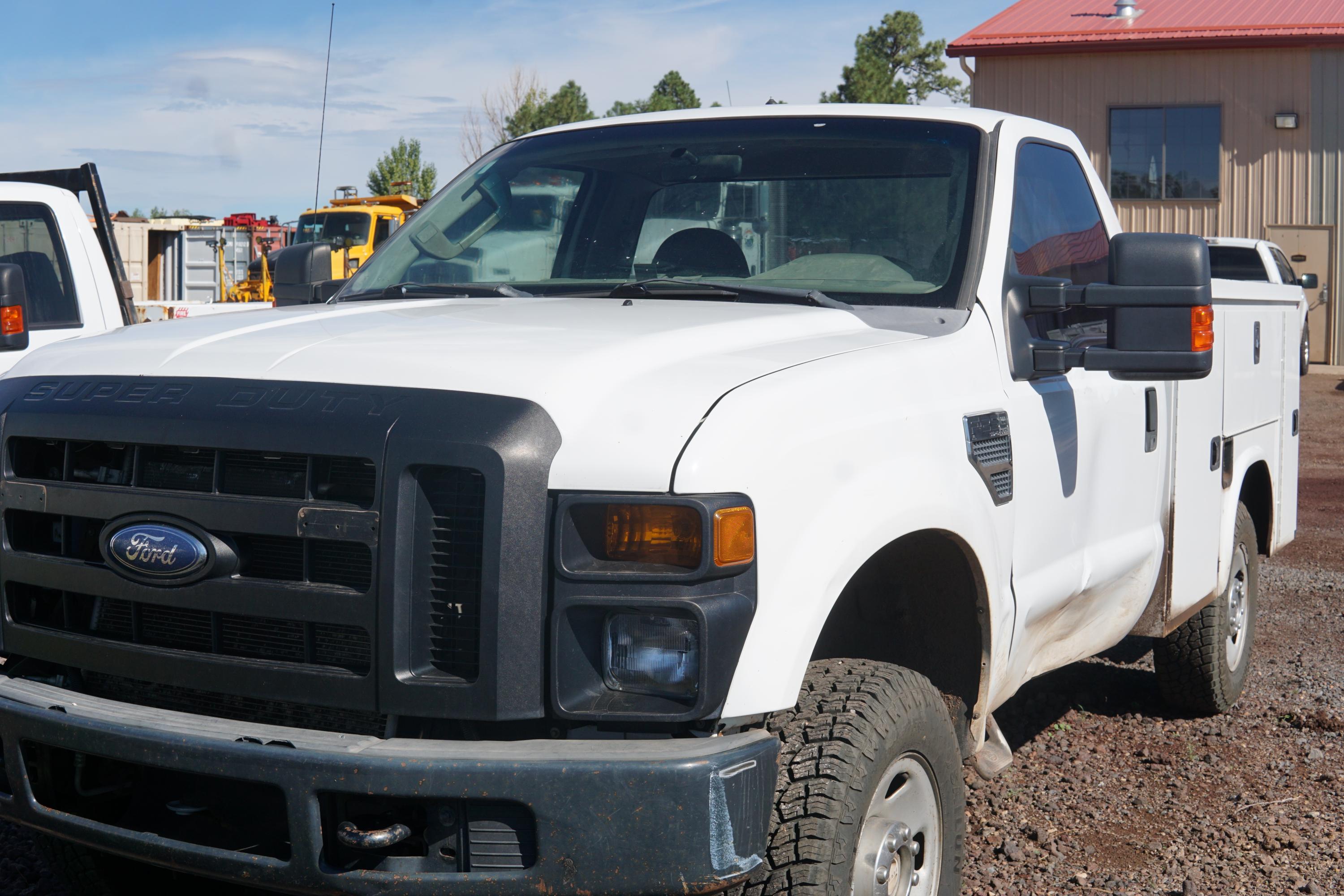 2008 Ford F-250 - image 2
