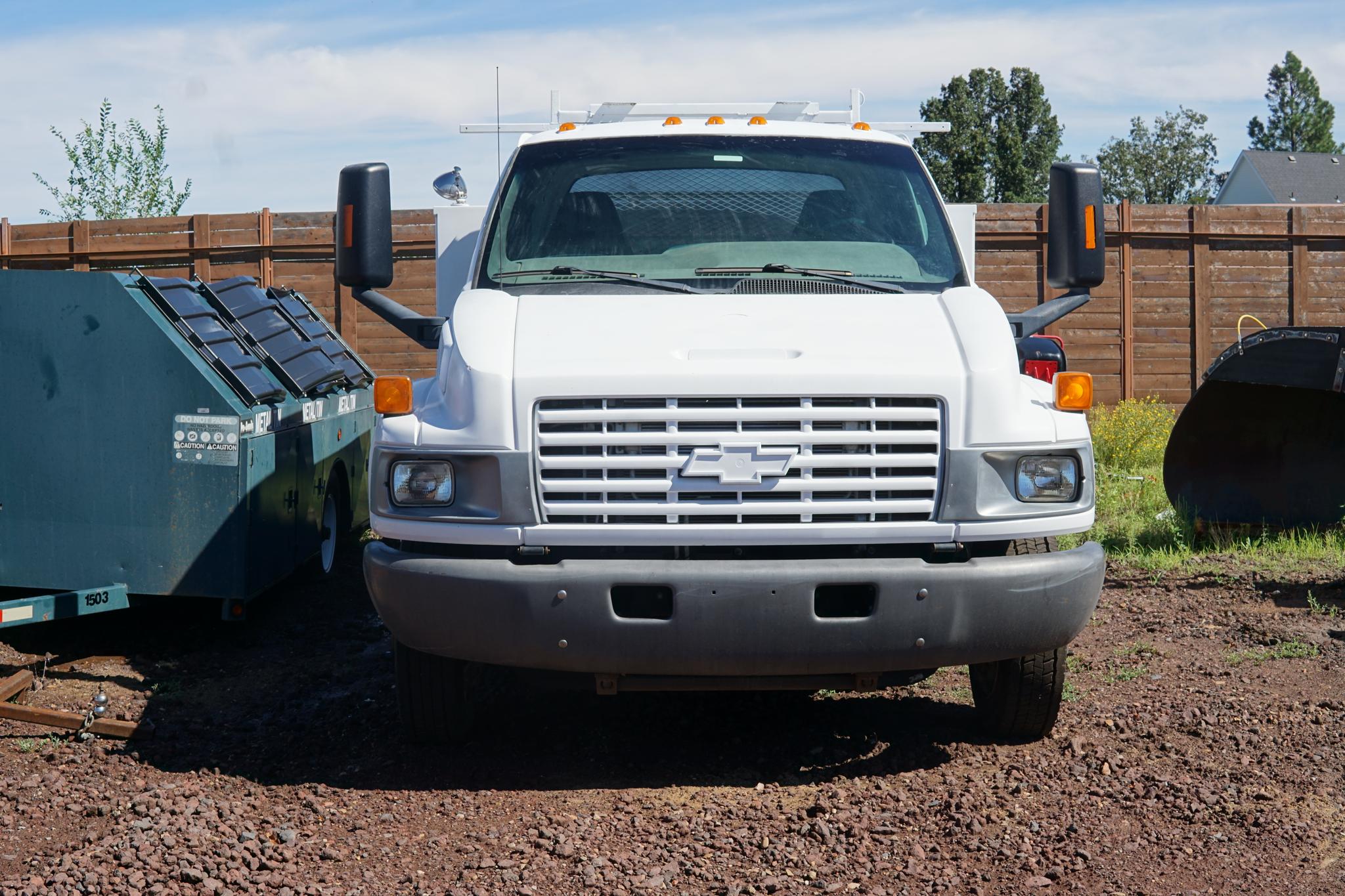 2007 Chevrolet Kodiak C5500 - image 4