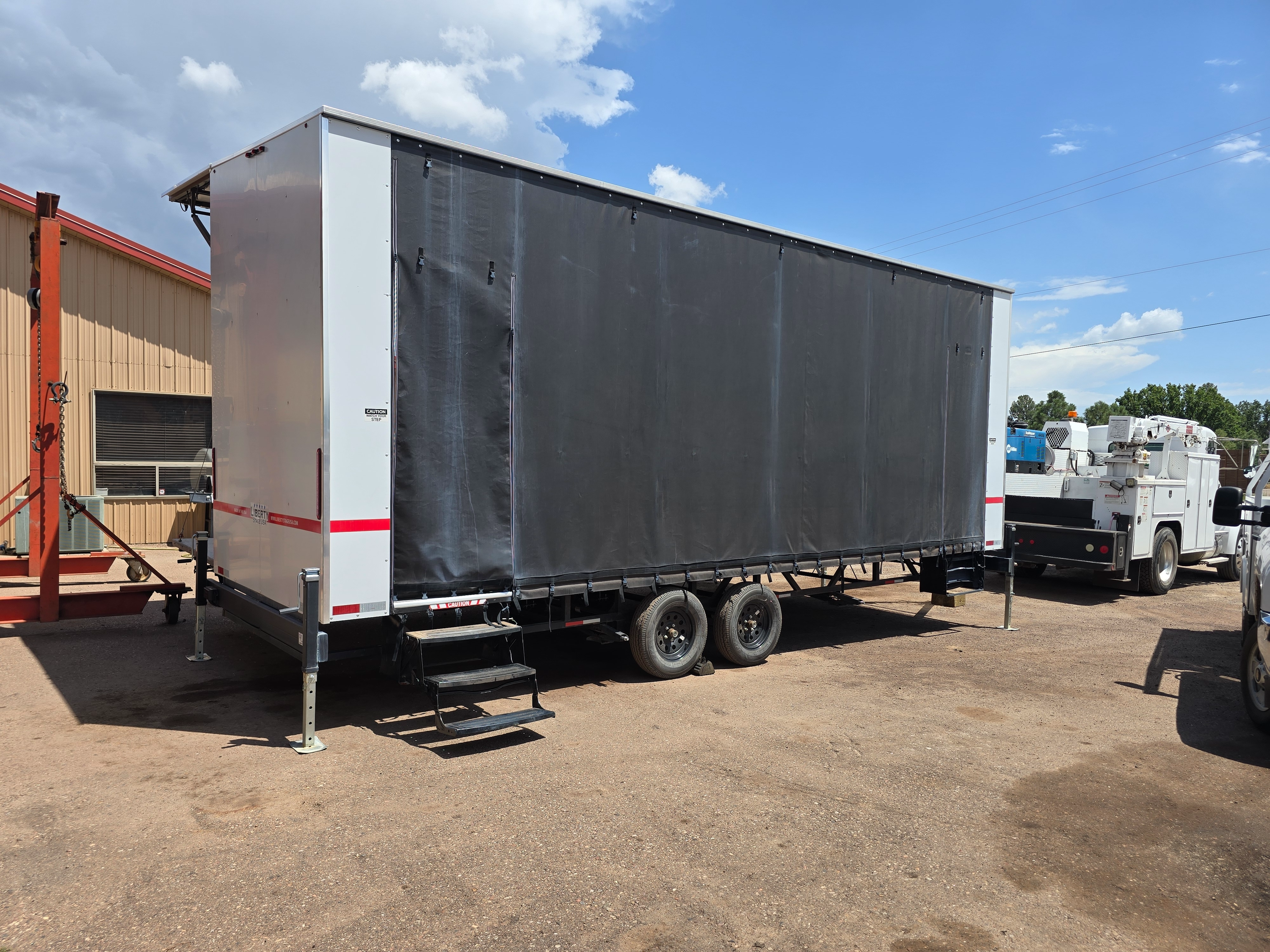 2023 Liberty Stage Trailer - image 10