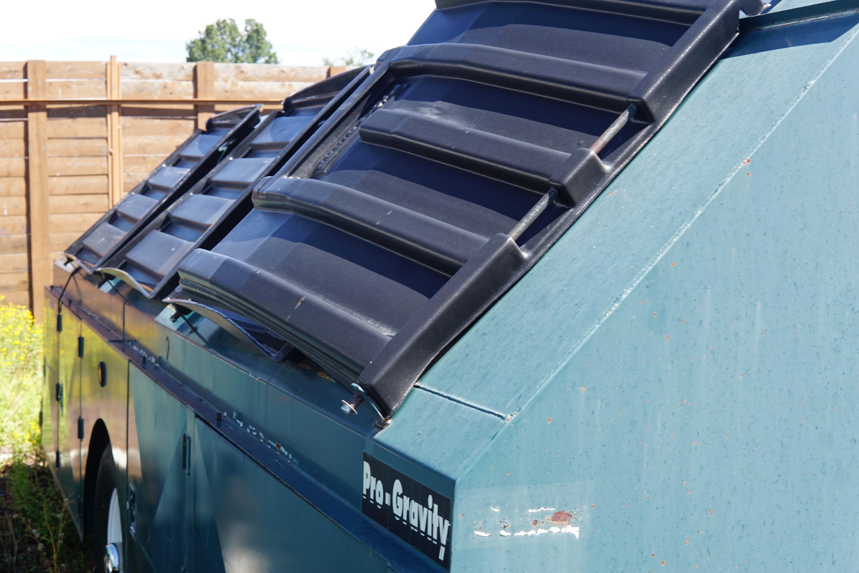 Recycle Bin Trailer - image 5