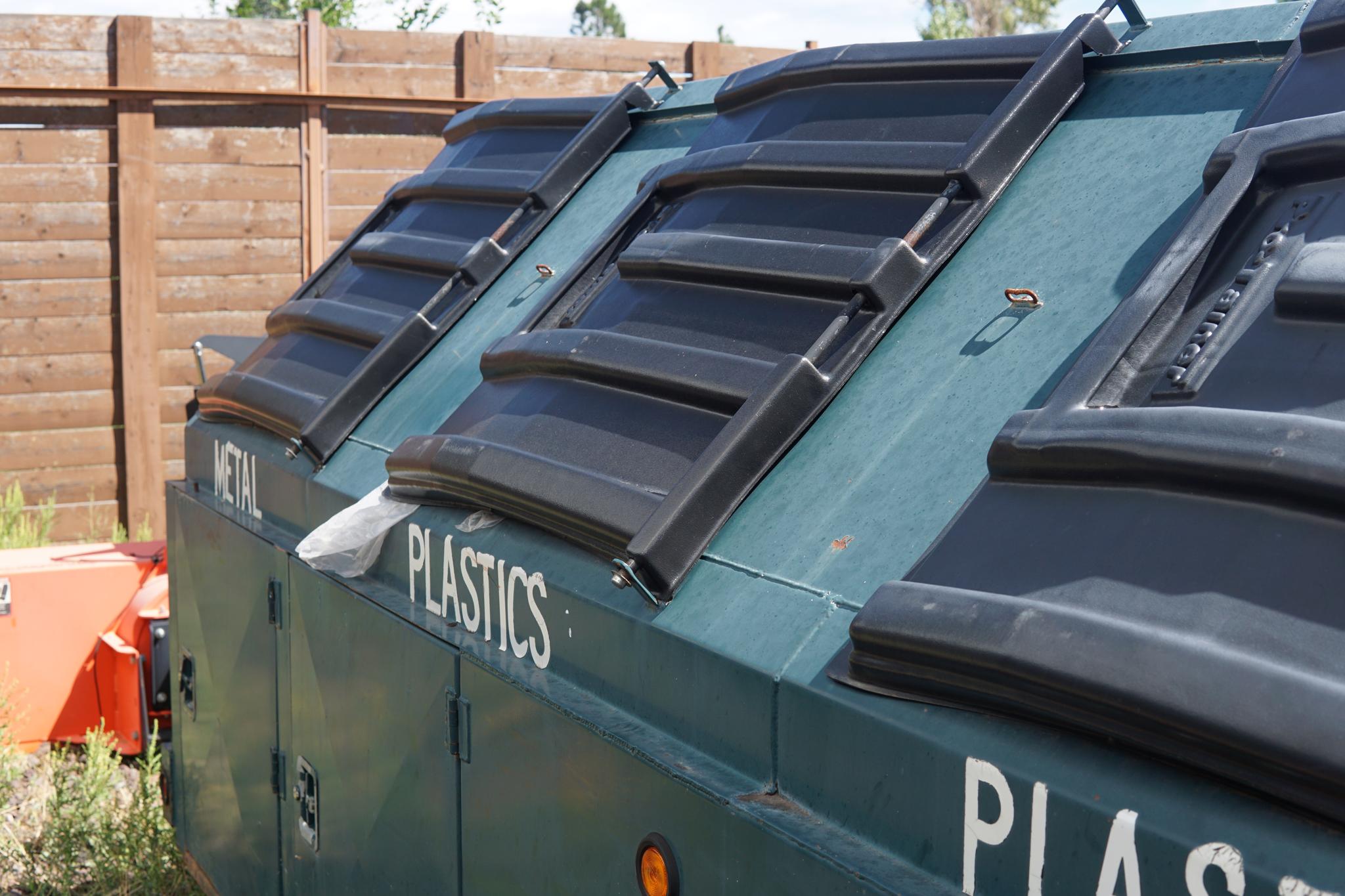 Recycle Bin Trailer - image 4
