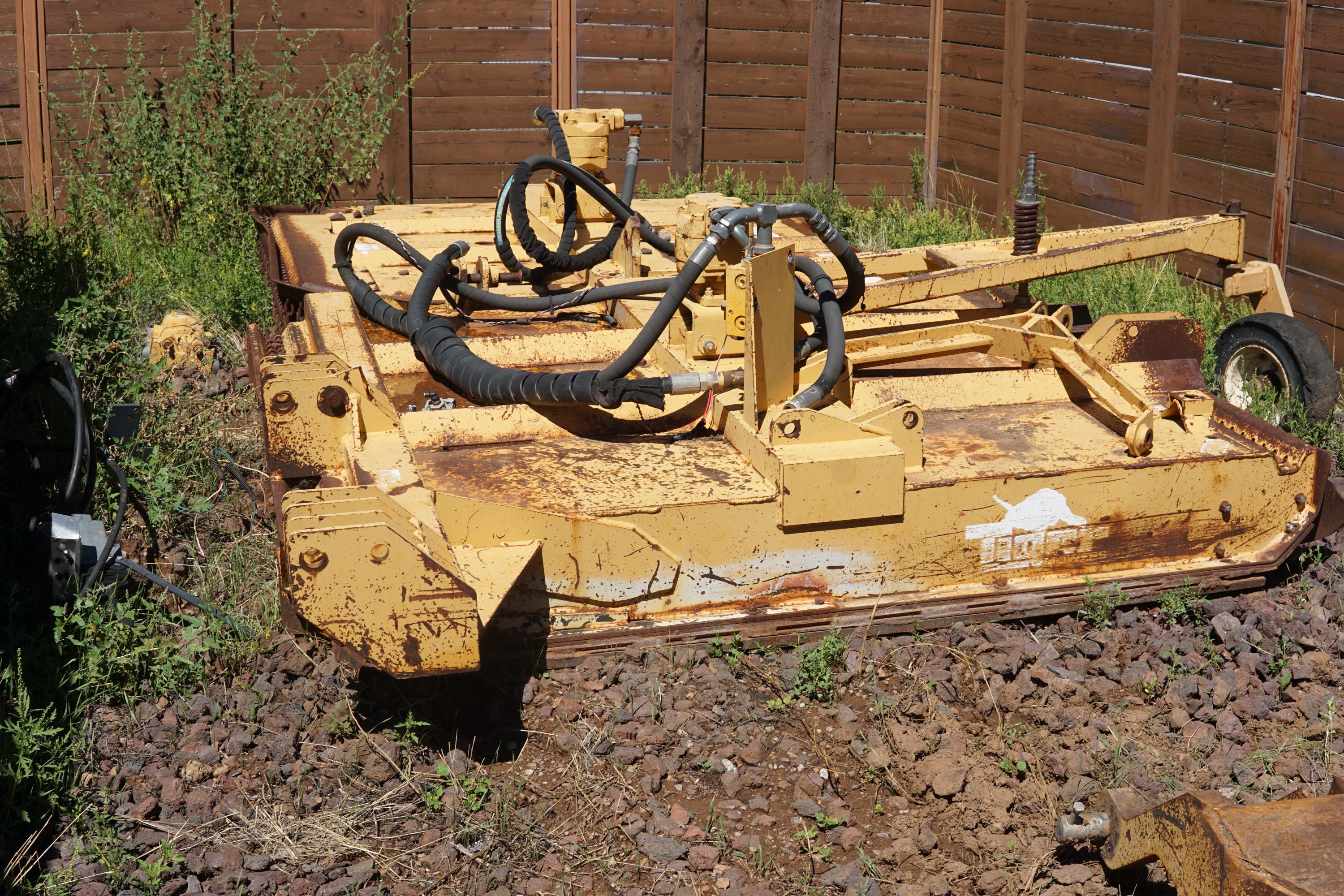 Tiger Mowing Accessories - image 1