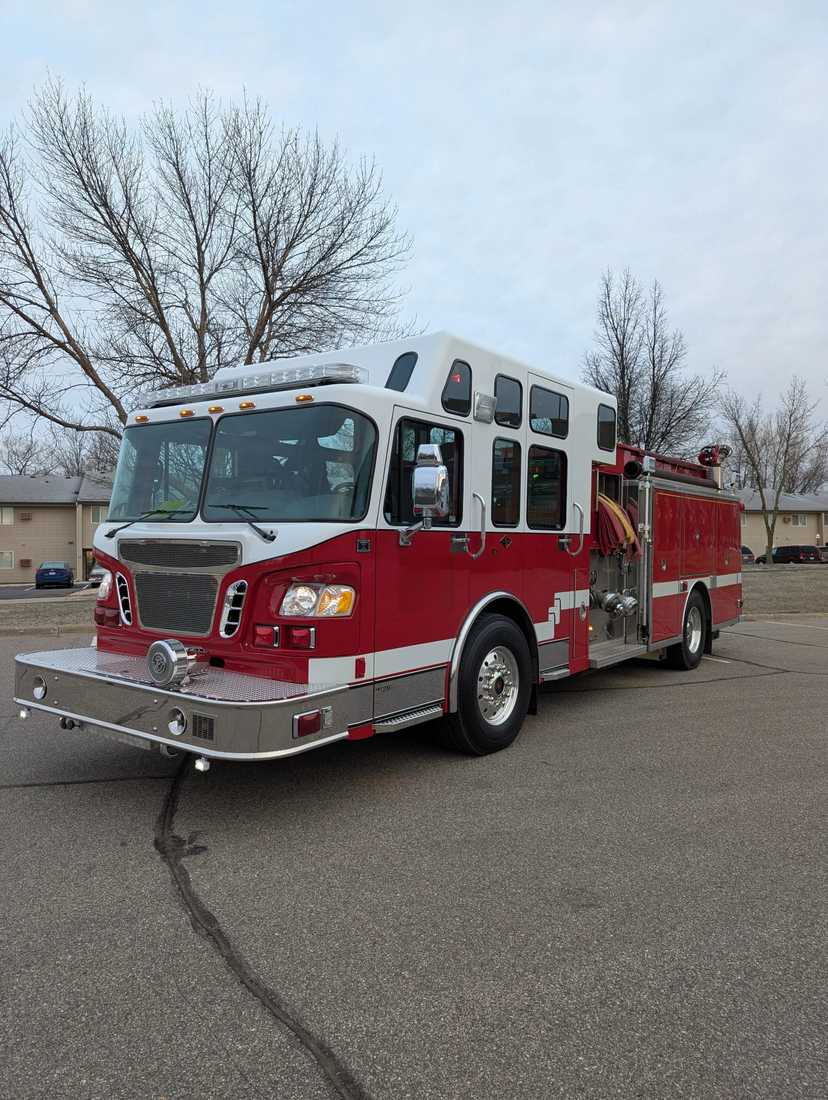 2003 Custom Fire Spartan Pumper — photo 2