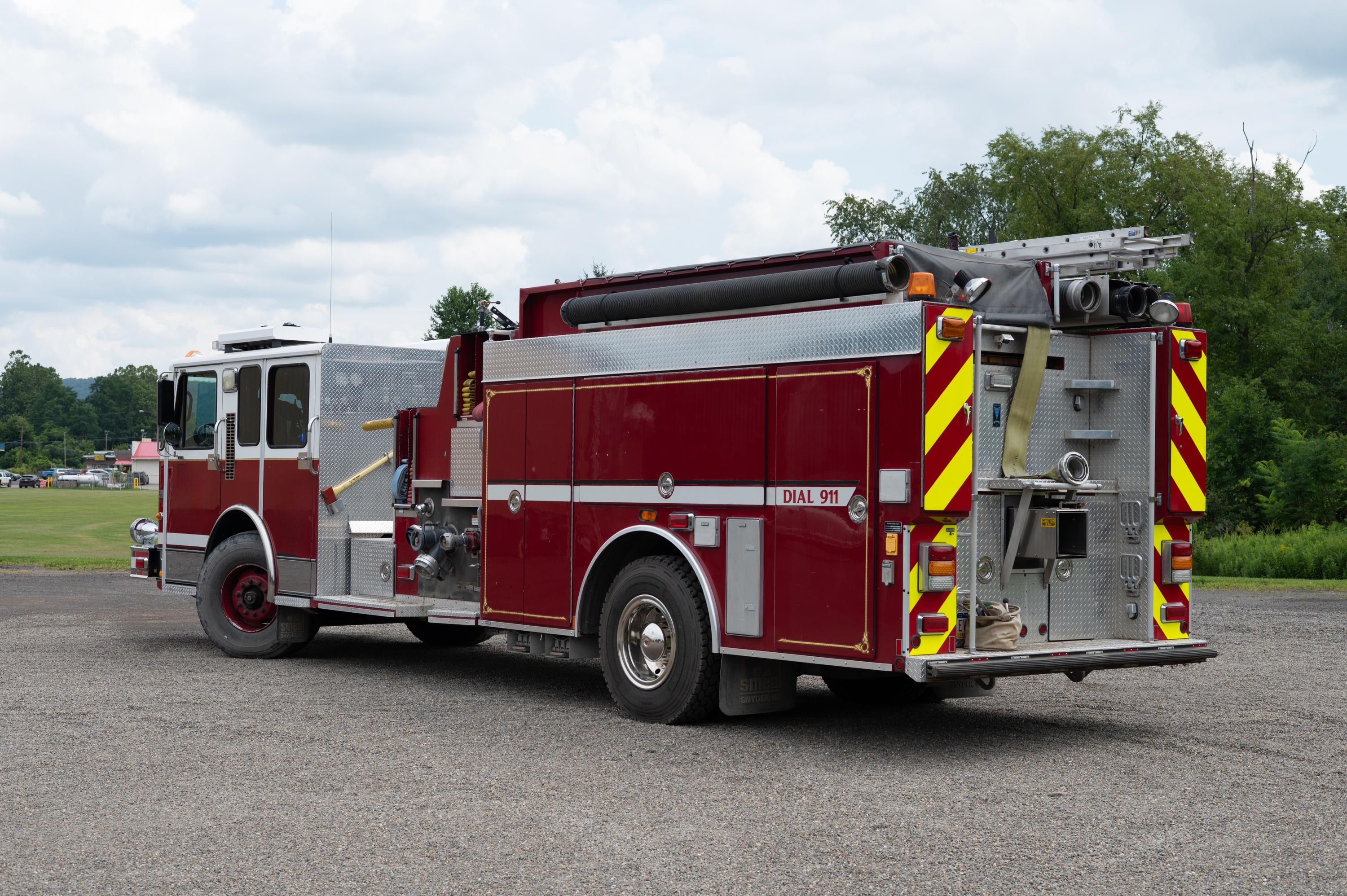 2000 Spartan Pumper Tanker - image 12