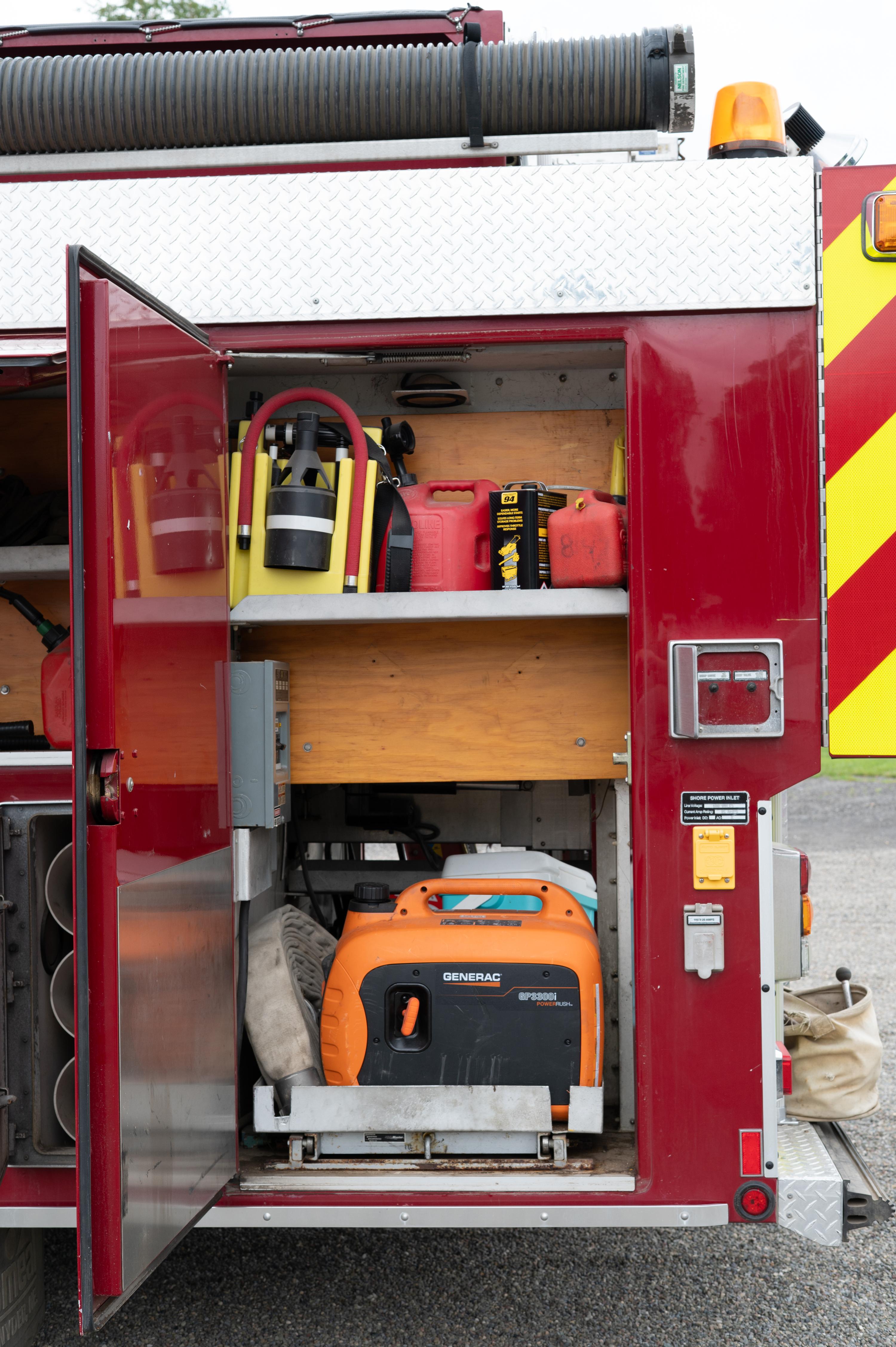 2000 Spartan Pumper Tanker - image 51