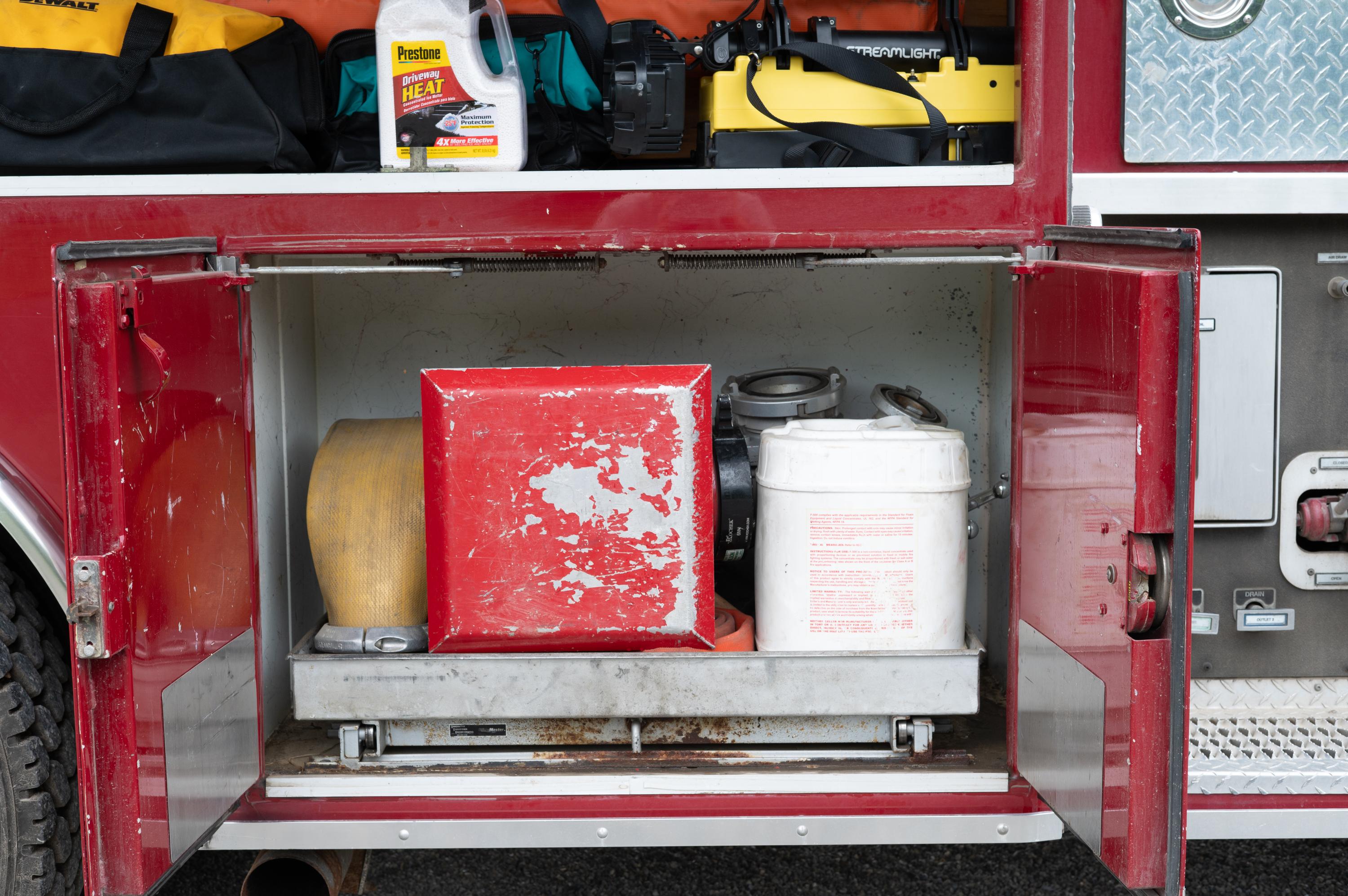 2000 Spartan Pumper Tanker - image 46