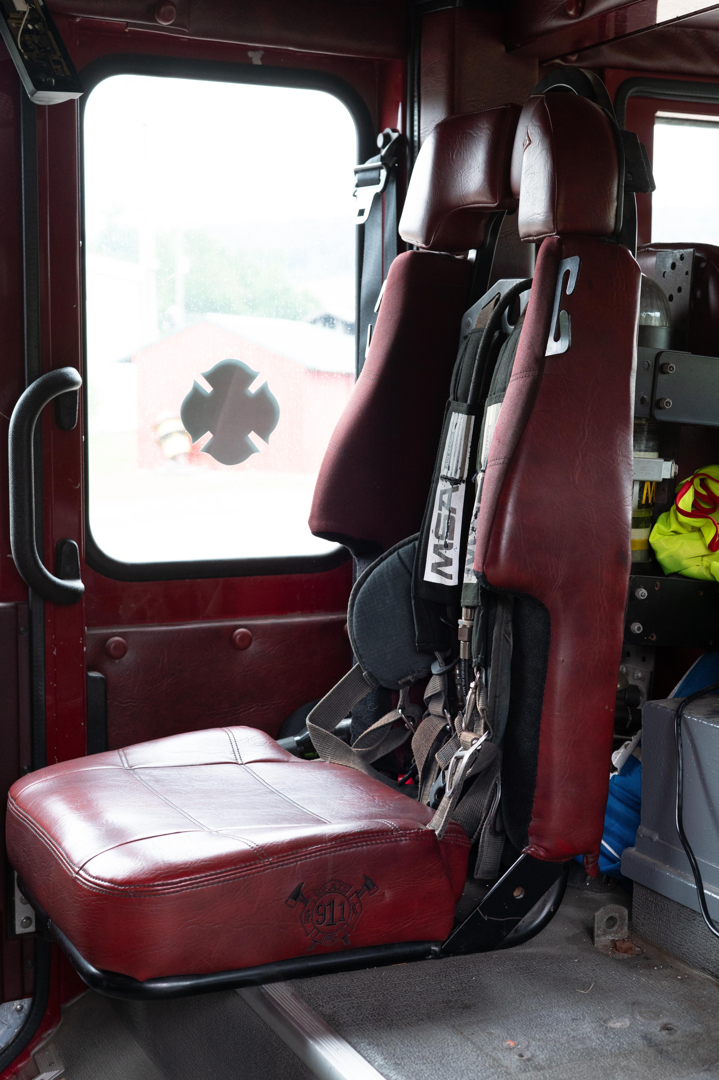 2000 Spartan Pumper Tanker - image 22