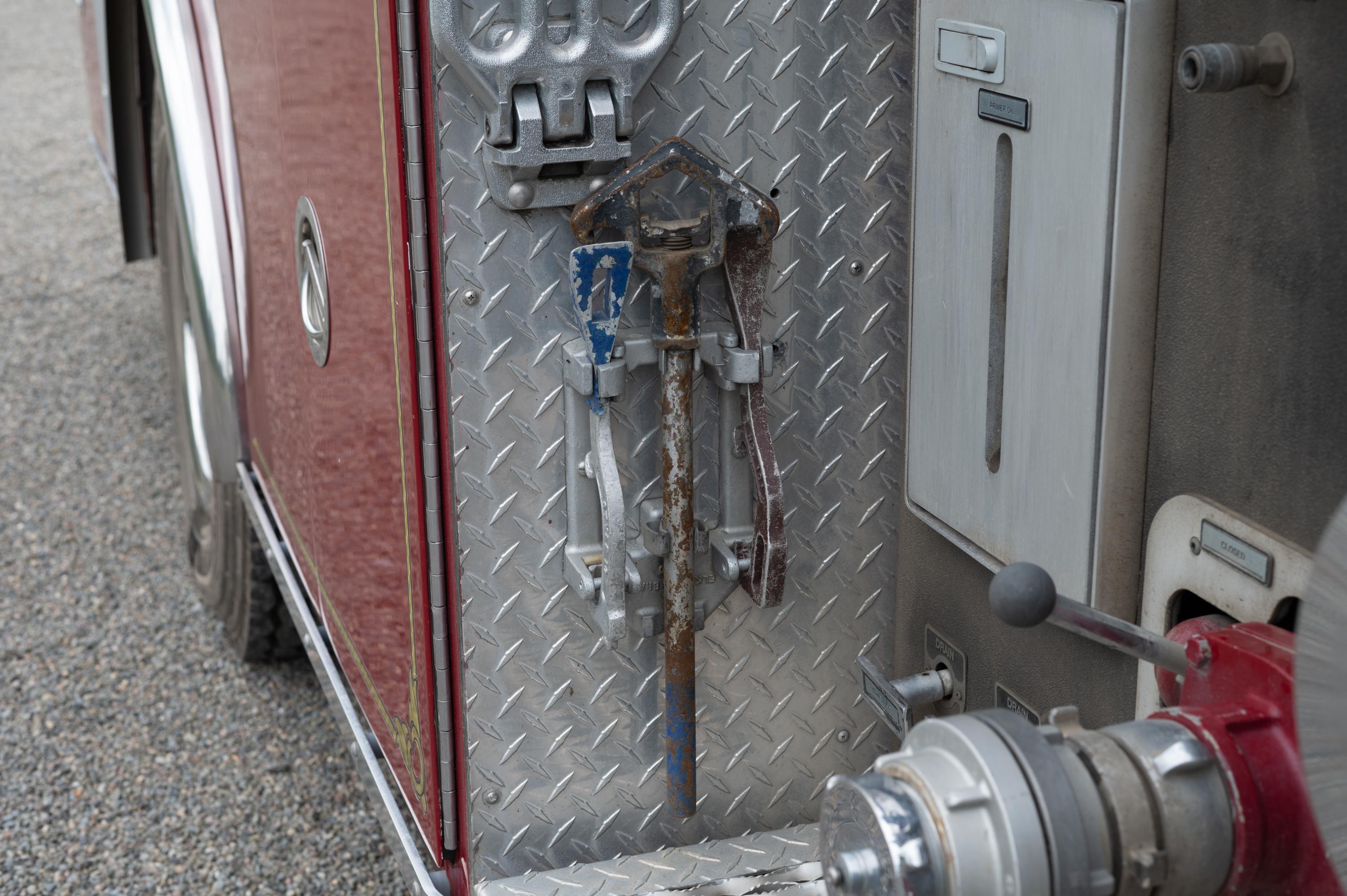 2000 Spartan Pumper Tanker - image 42
