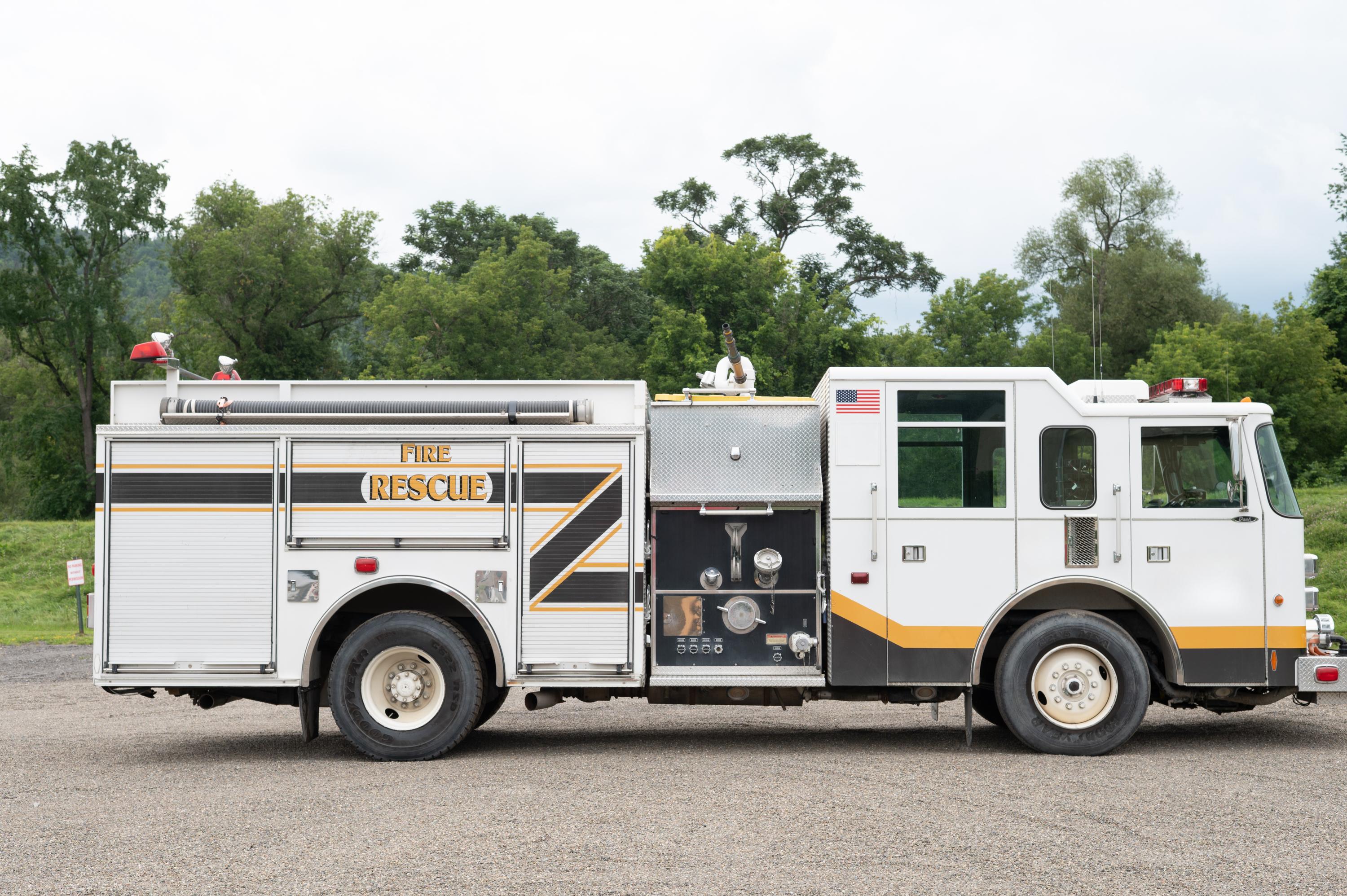2000 Pierce Pumper - image 10
