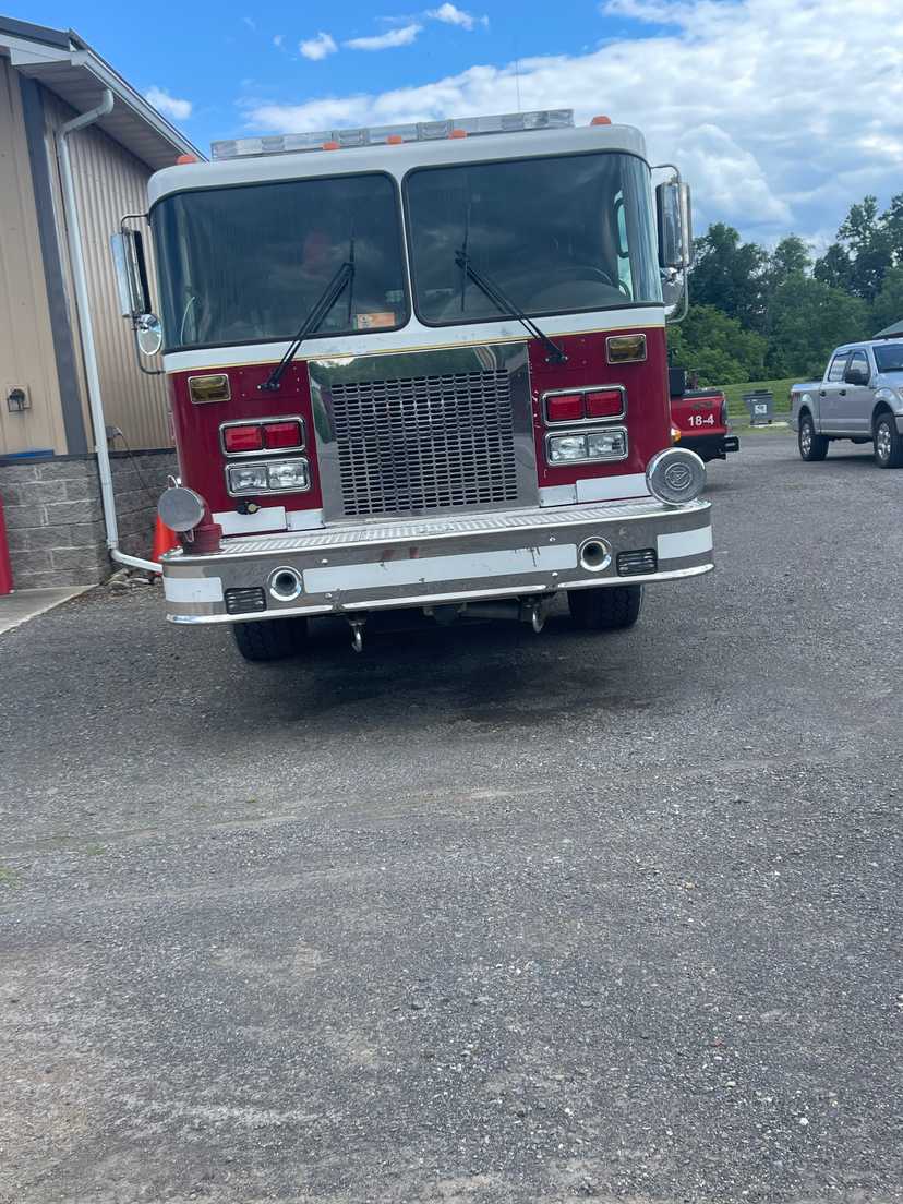 2000 Spartan Pumper Tanker — photo 5