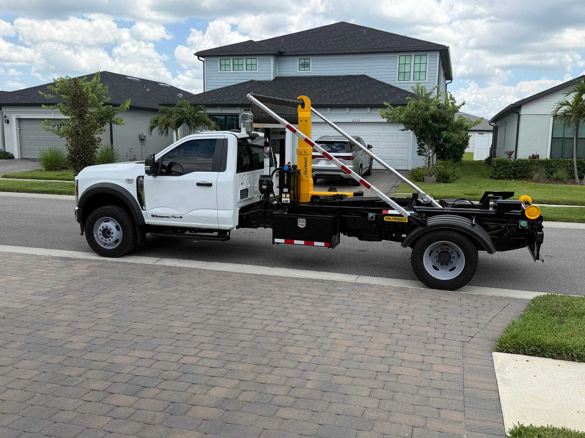 2026 Ford Palfinger Hooklift - image 4