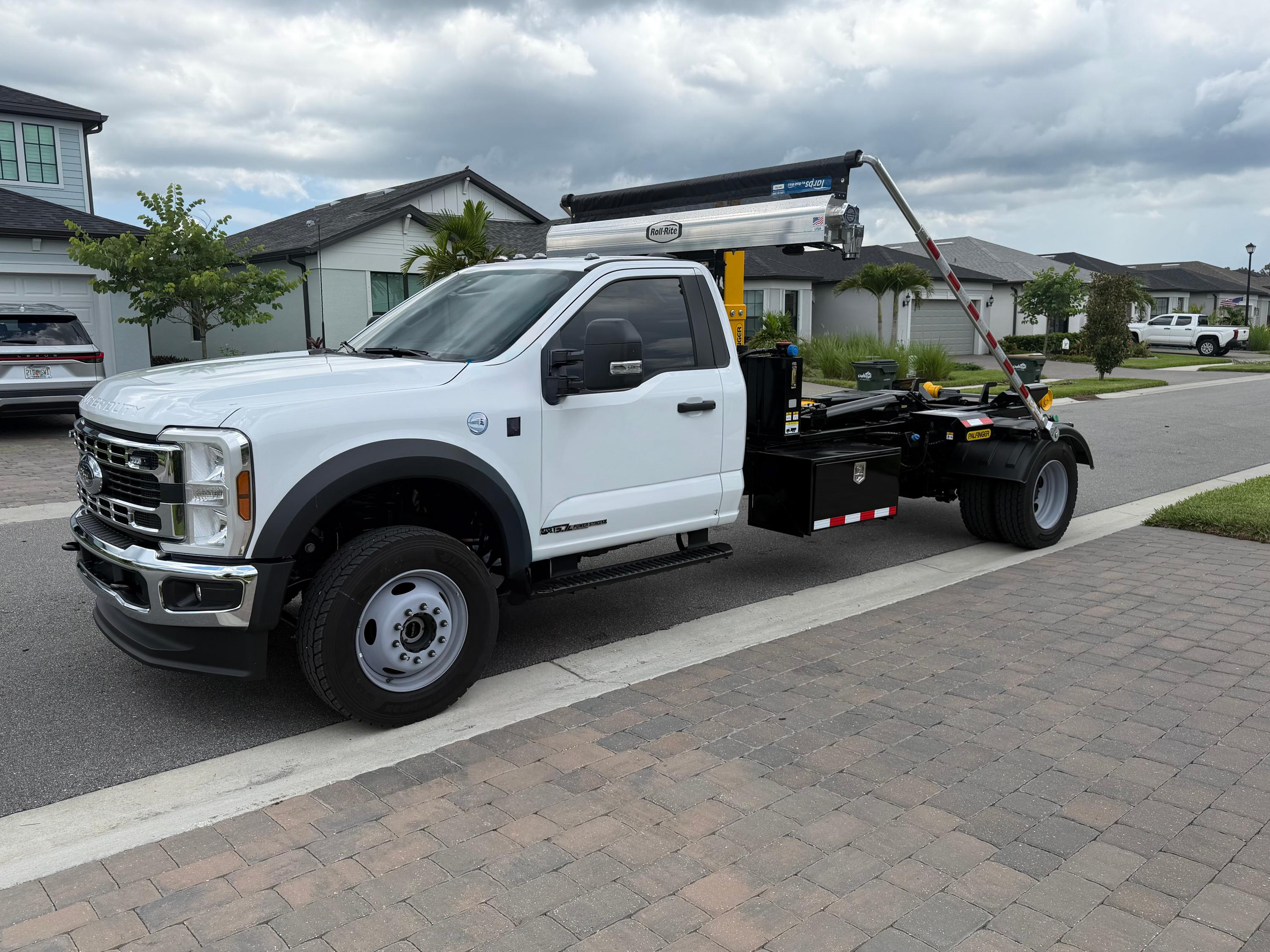 2026 Ford Palfinger Hooklift - image 1