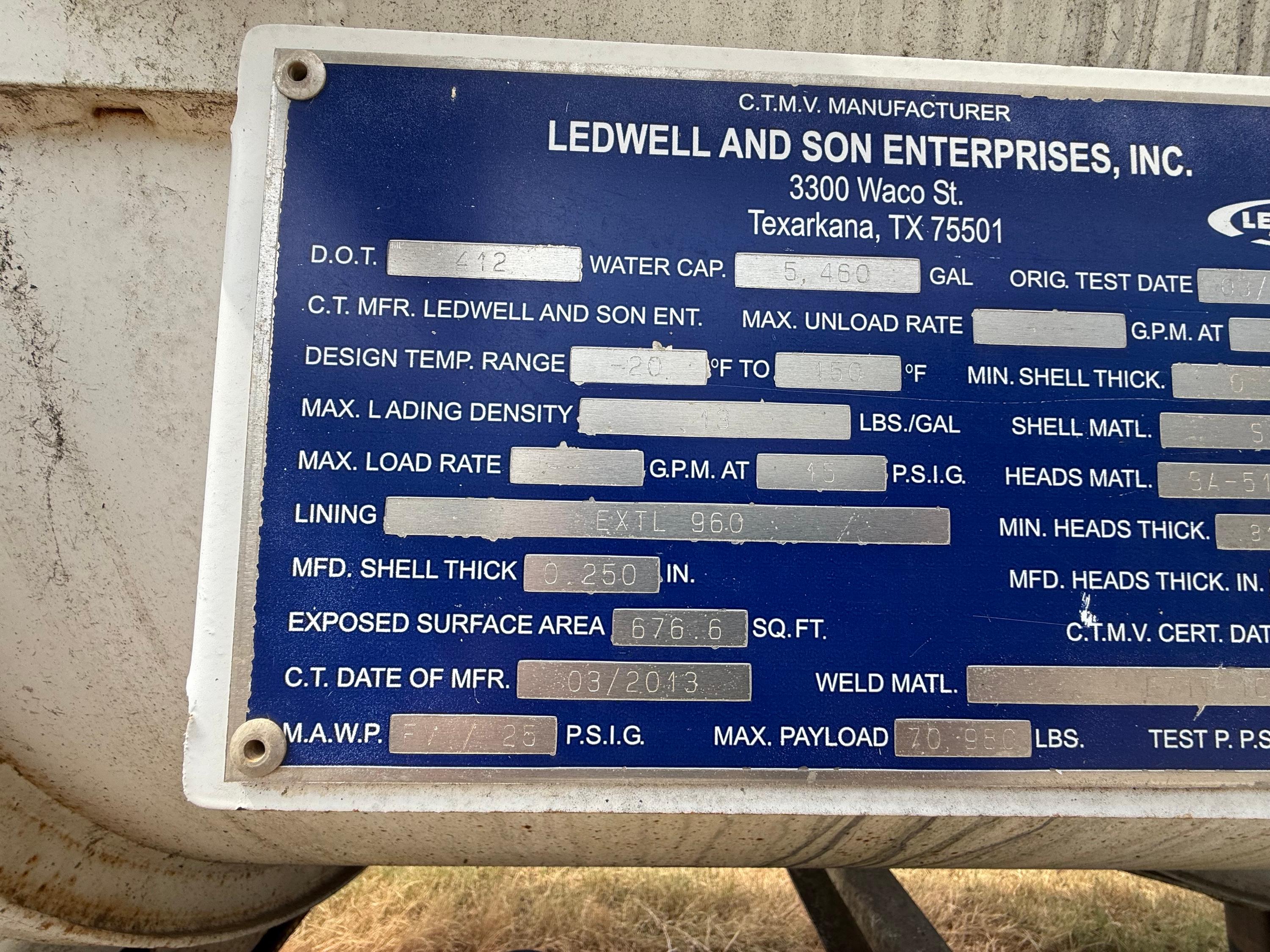 2015 Ledwell 130-barrel DOT 407 vacuum tank trailer with hydraulic dump - image 7