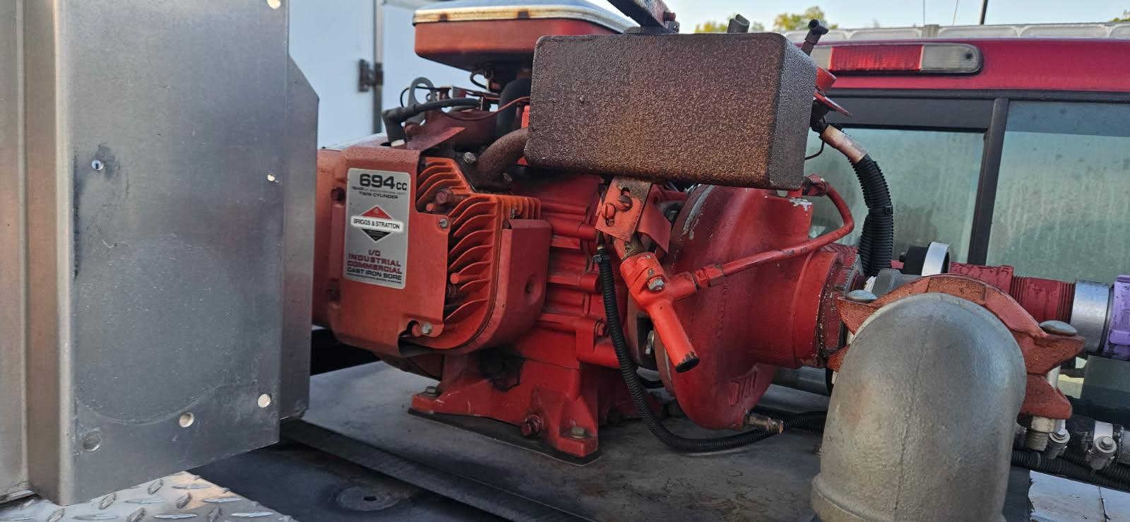 1996 Ford B4000 Brush Truck - image 3