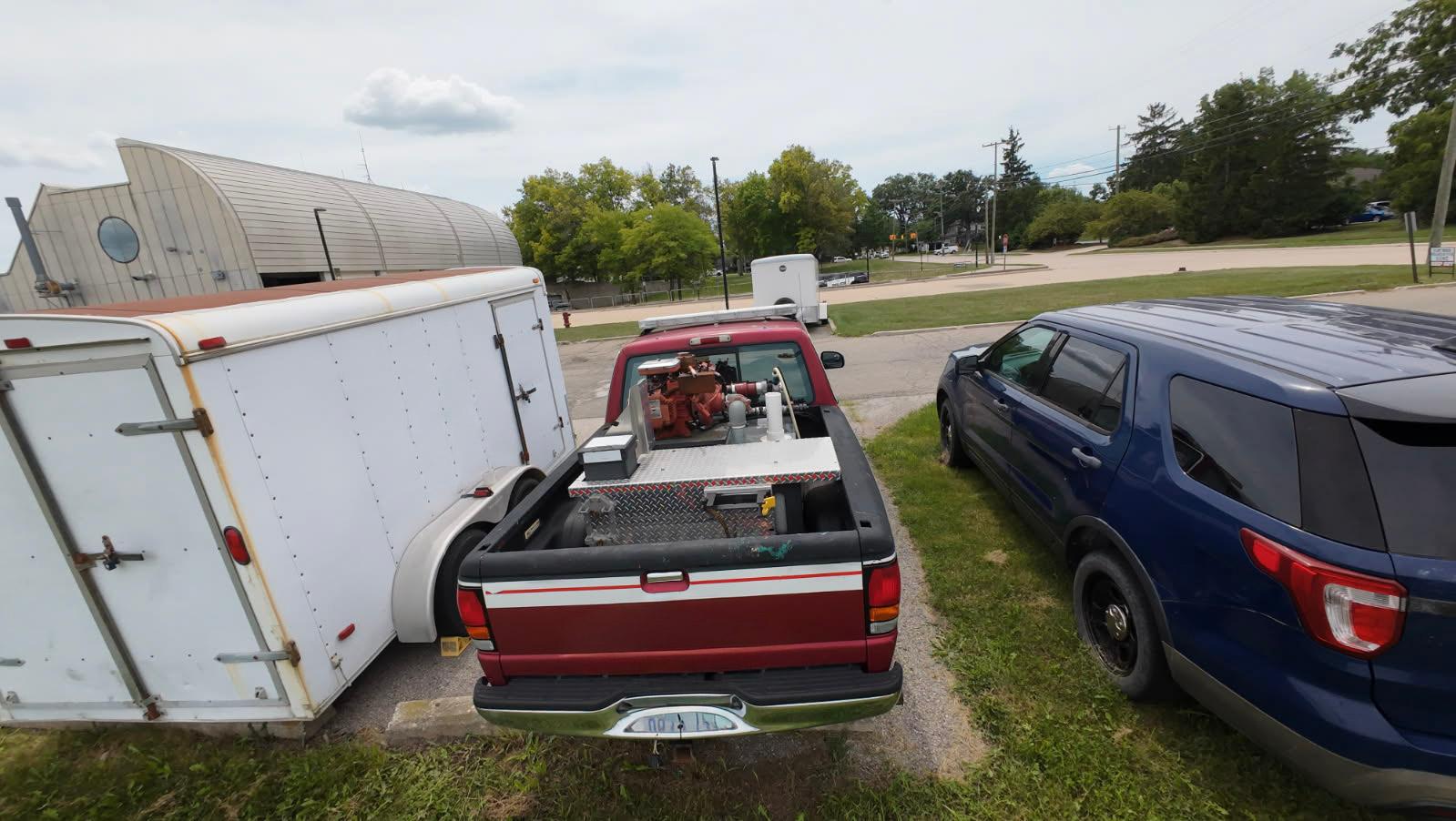 1996 Ford B4000 Brush Truck - image 2