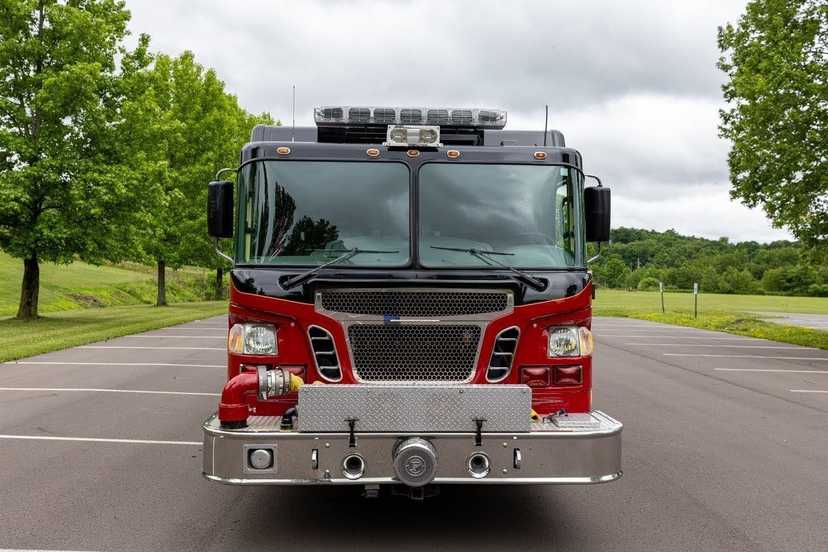 2004 Spartan Gladiator Evolution Pumper — photo 8
