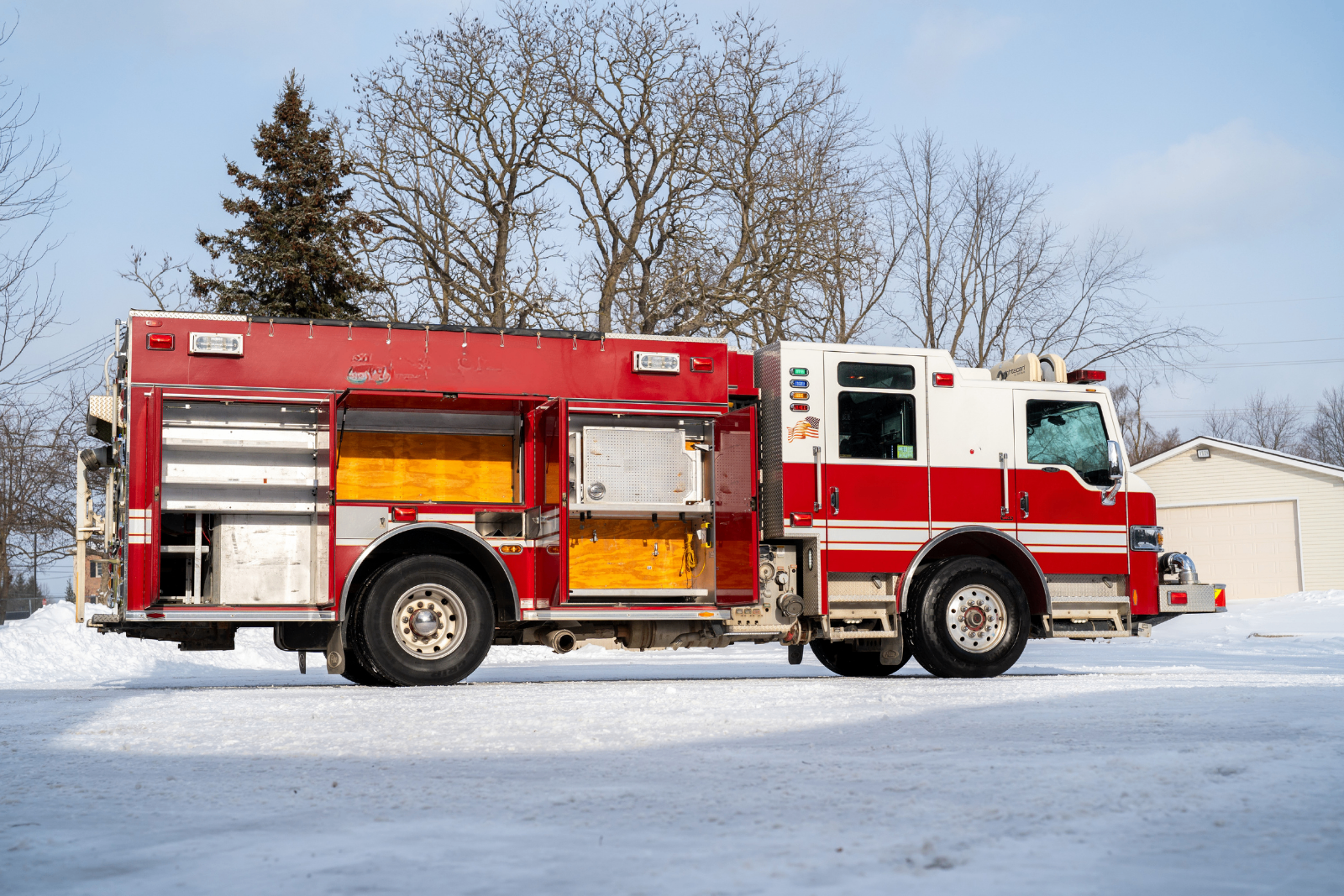 2010 Pierce Velocity PUC Pumper - image 4