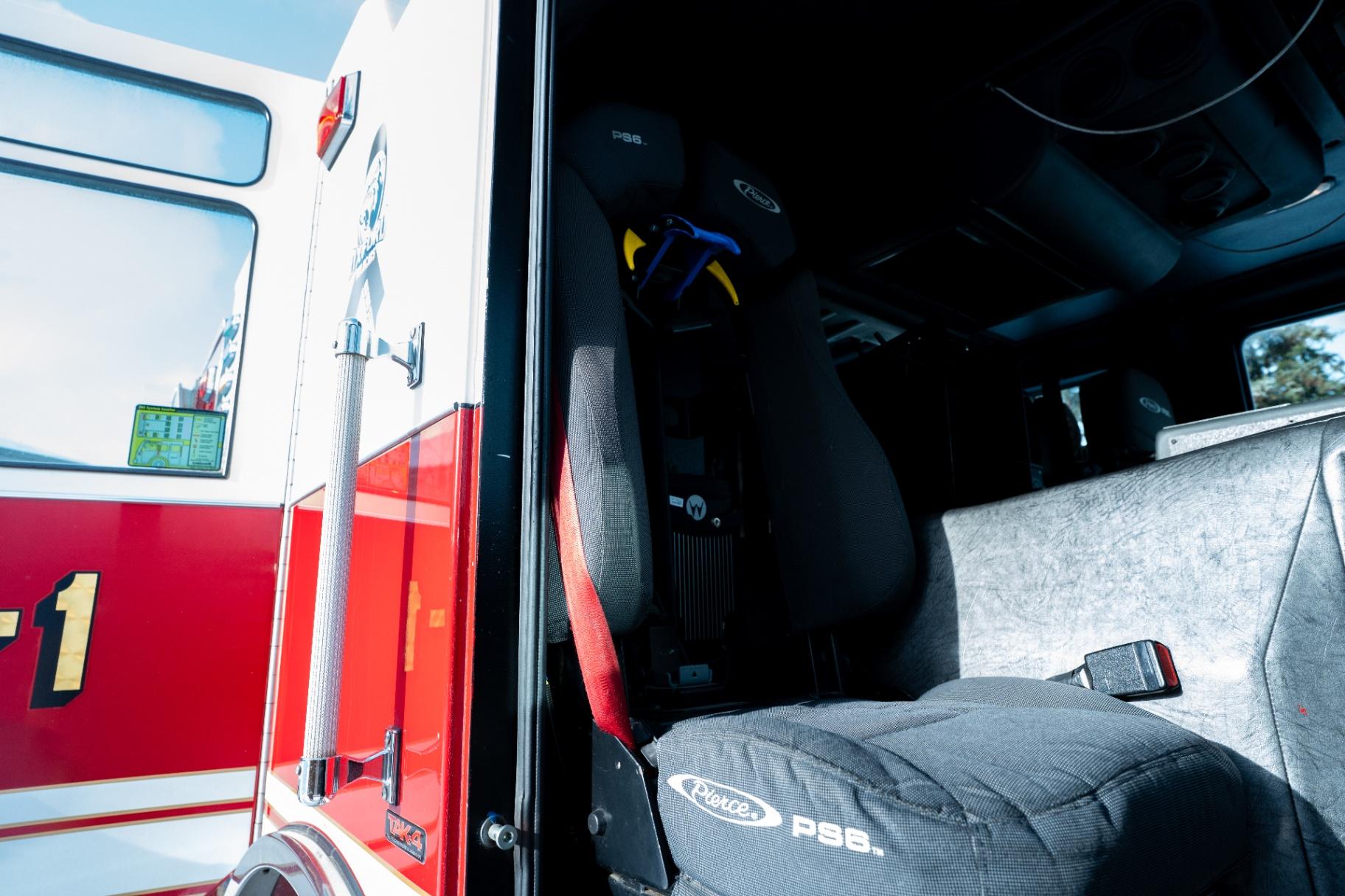 2010 Pierce Velocity PUC Pumper - image 21