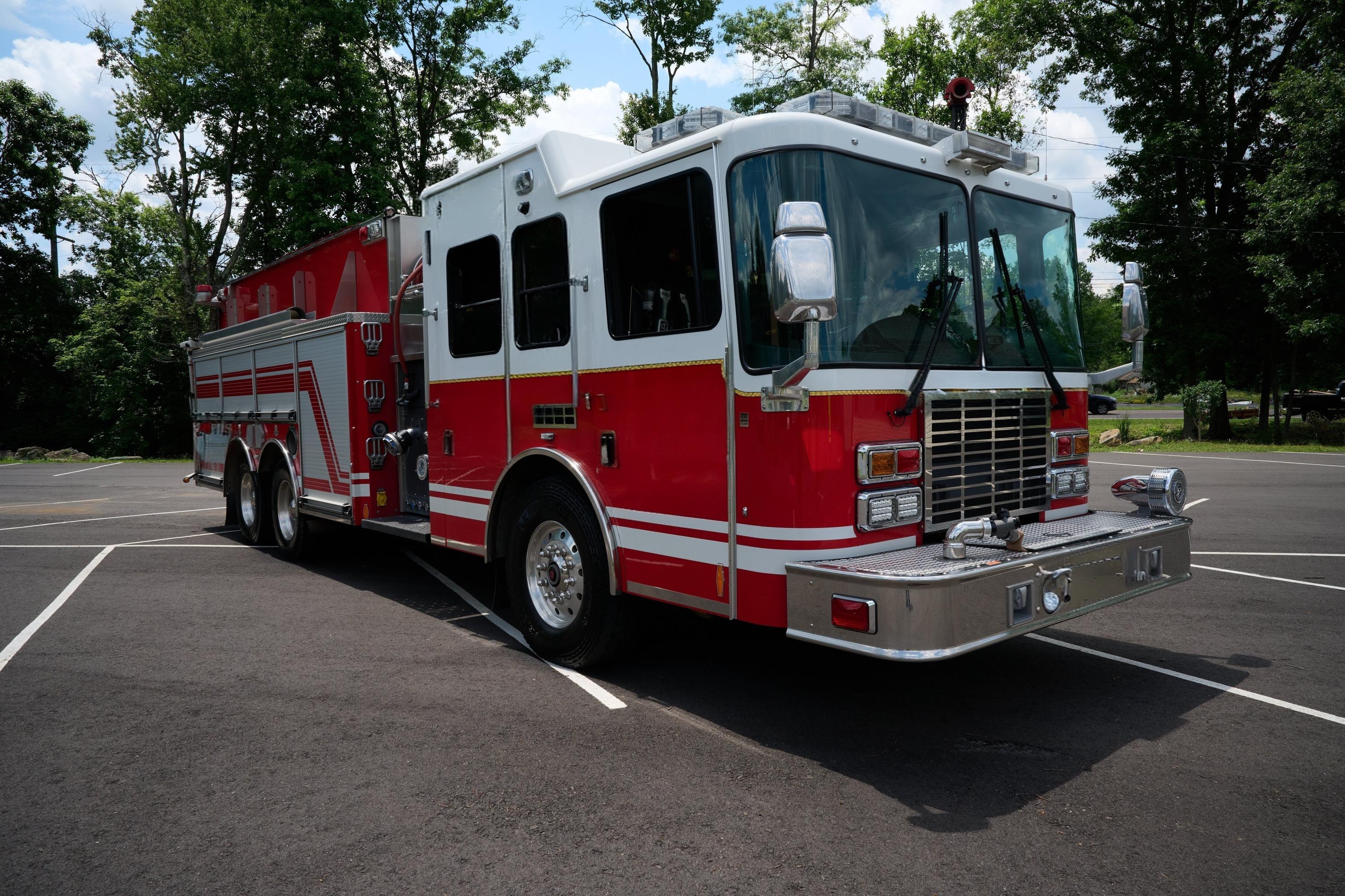 2010 HME Pumper Tanker - image 2